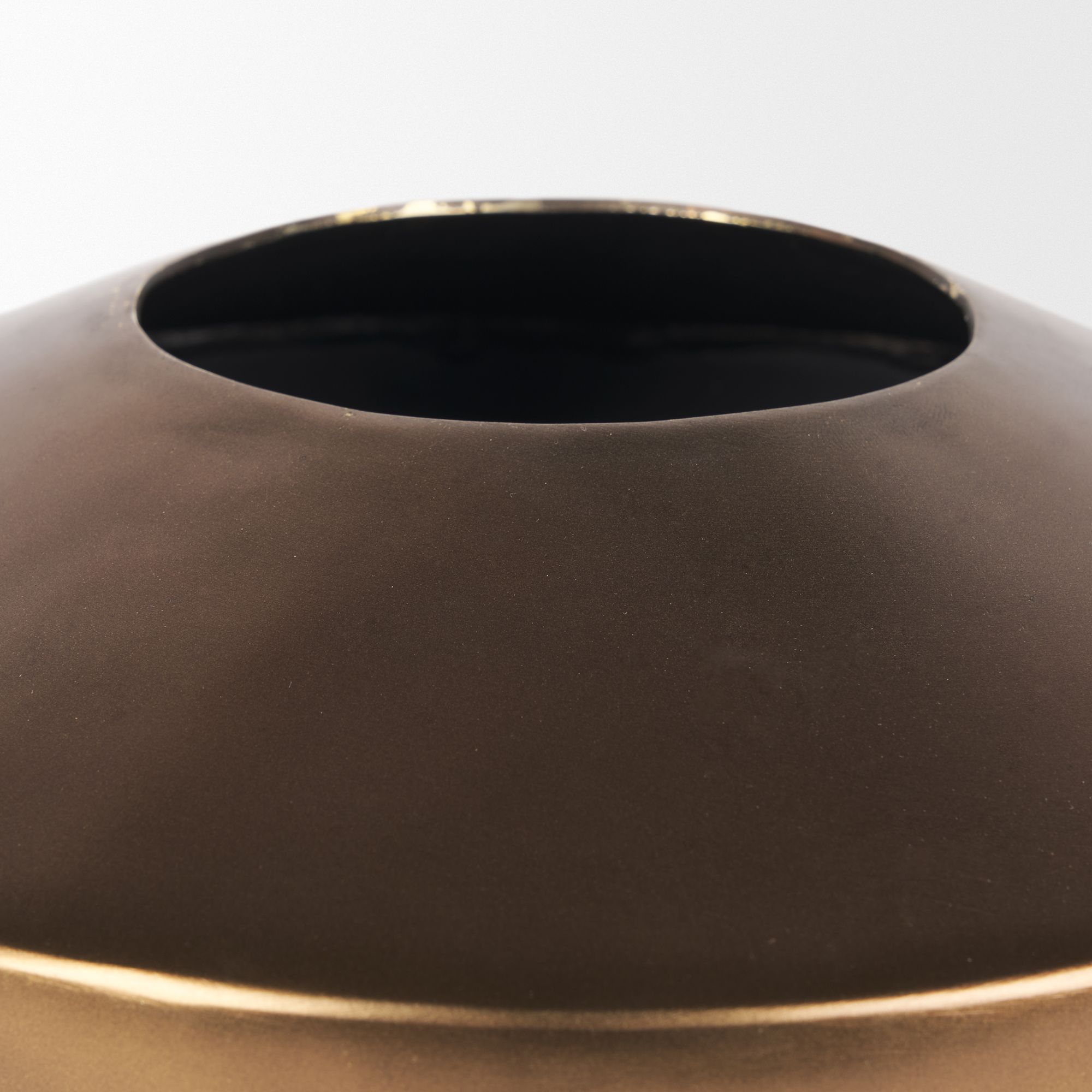 Mercana Quiana Large Metal Vase - Gold