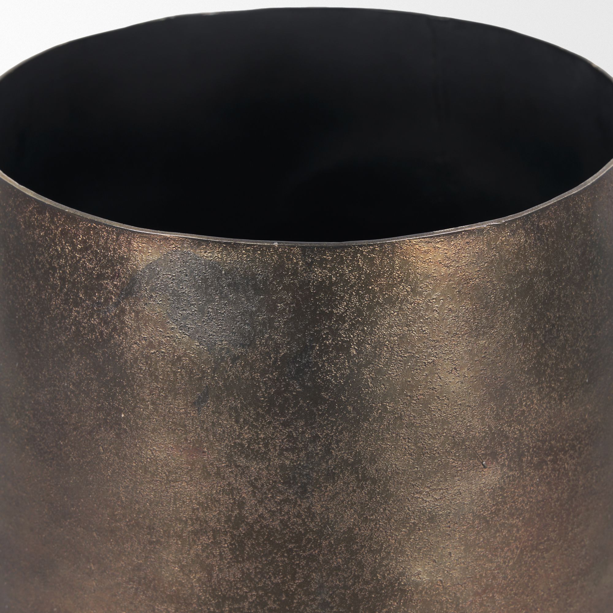 Mercana Quade Large Metal Planter - Gold