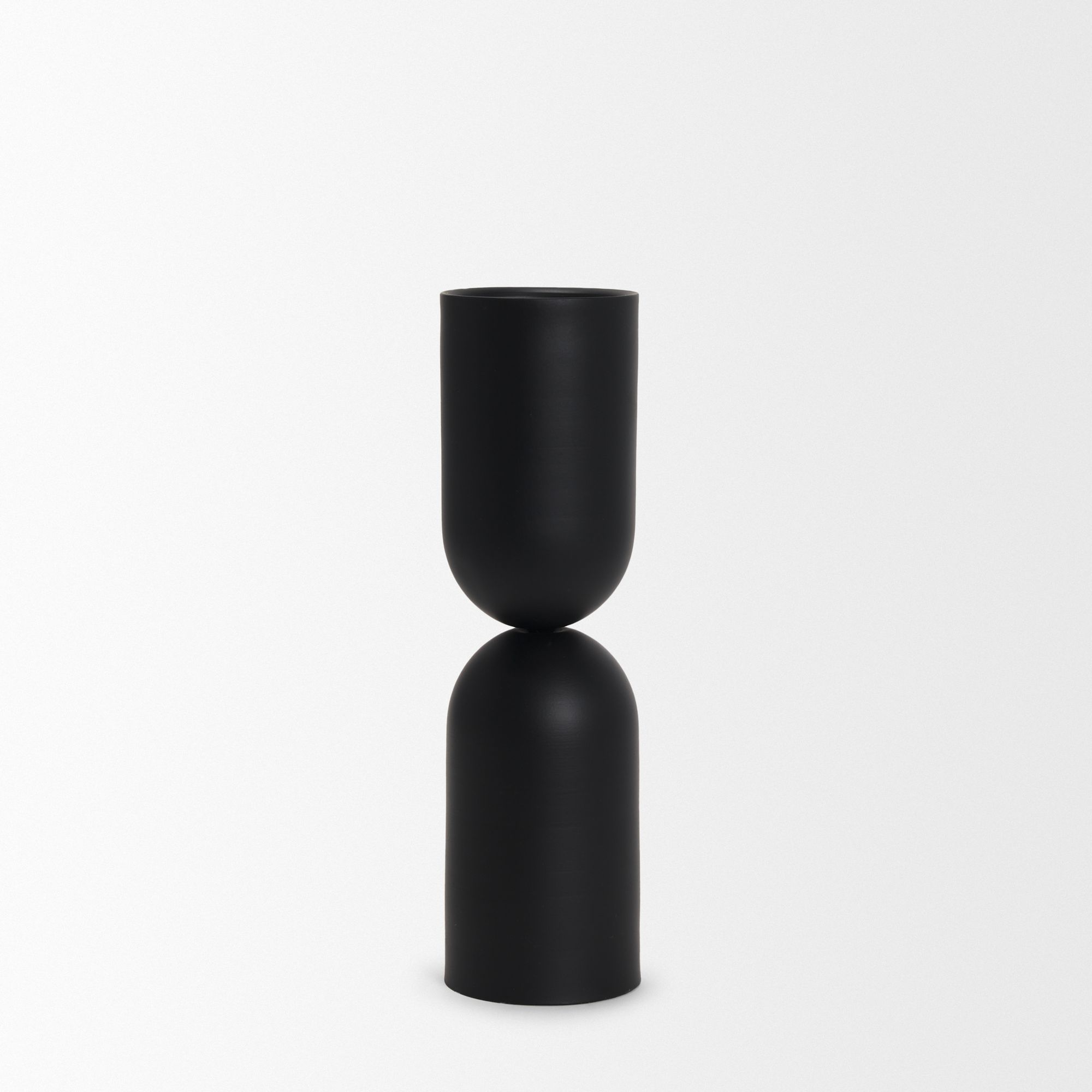 Mercana Qamra Tall Black Metal Pillar Candle Holder