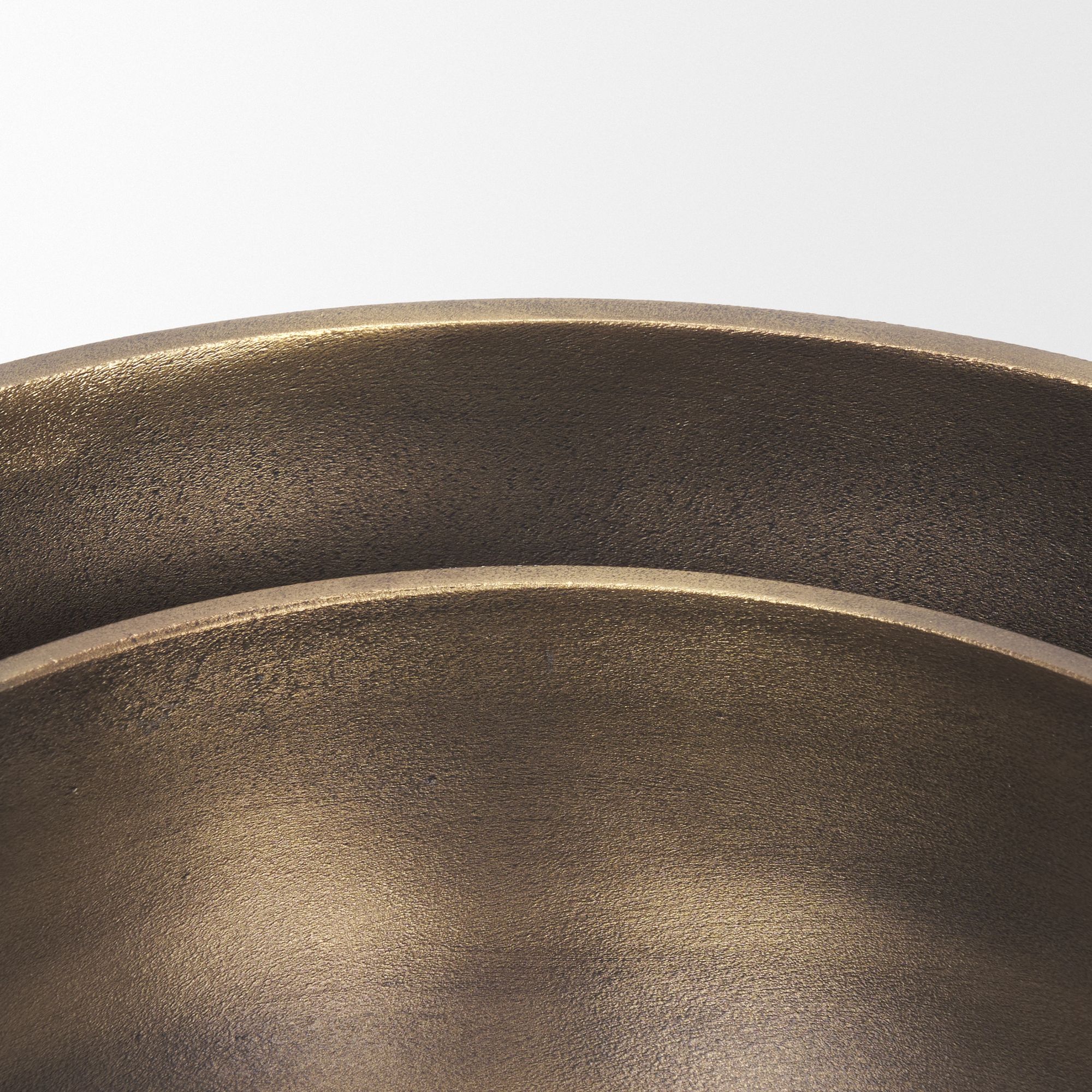 Mercana - Tomiko Decorative Brass Finished Cast Aluminum Round Bowls