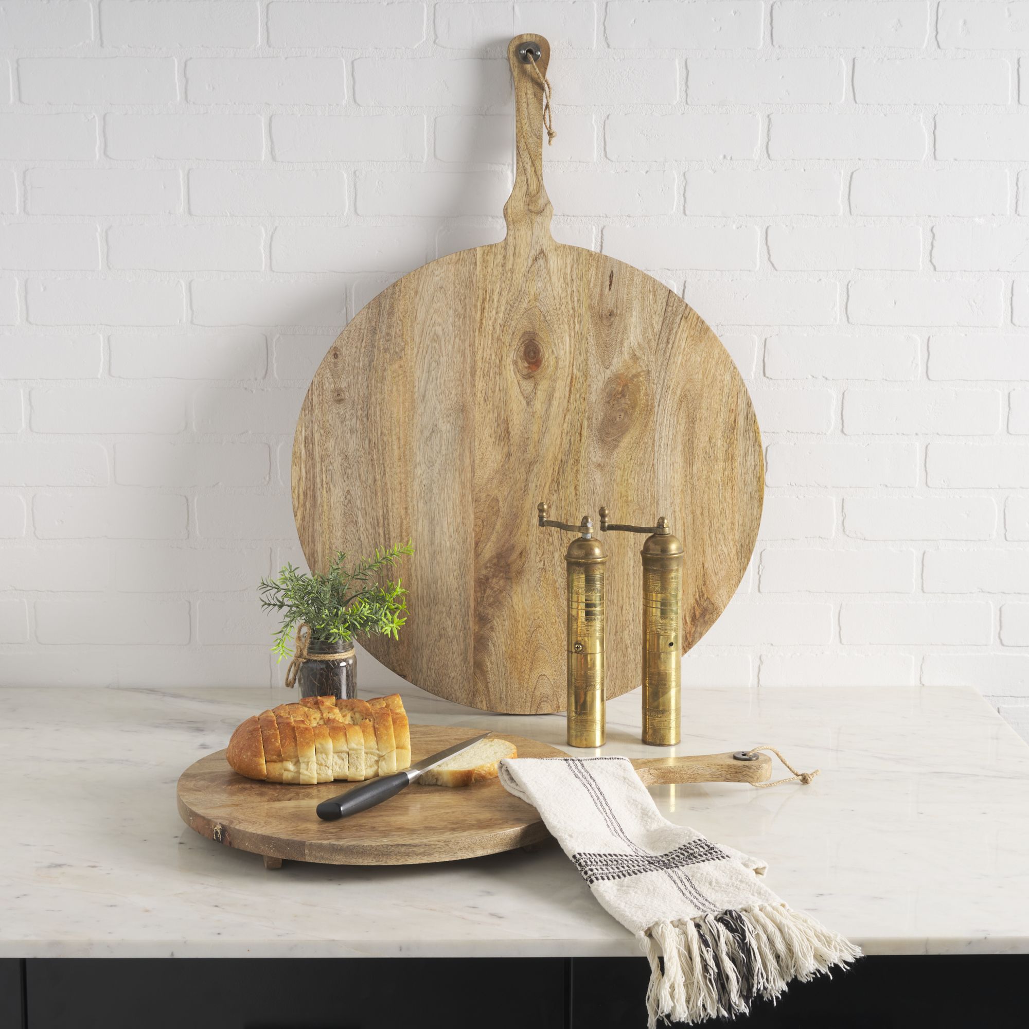 Mercana - Karana Natural Solid Wood Round Serving Boards