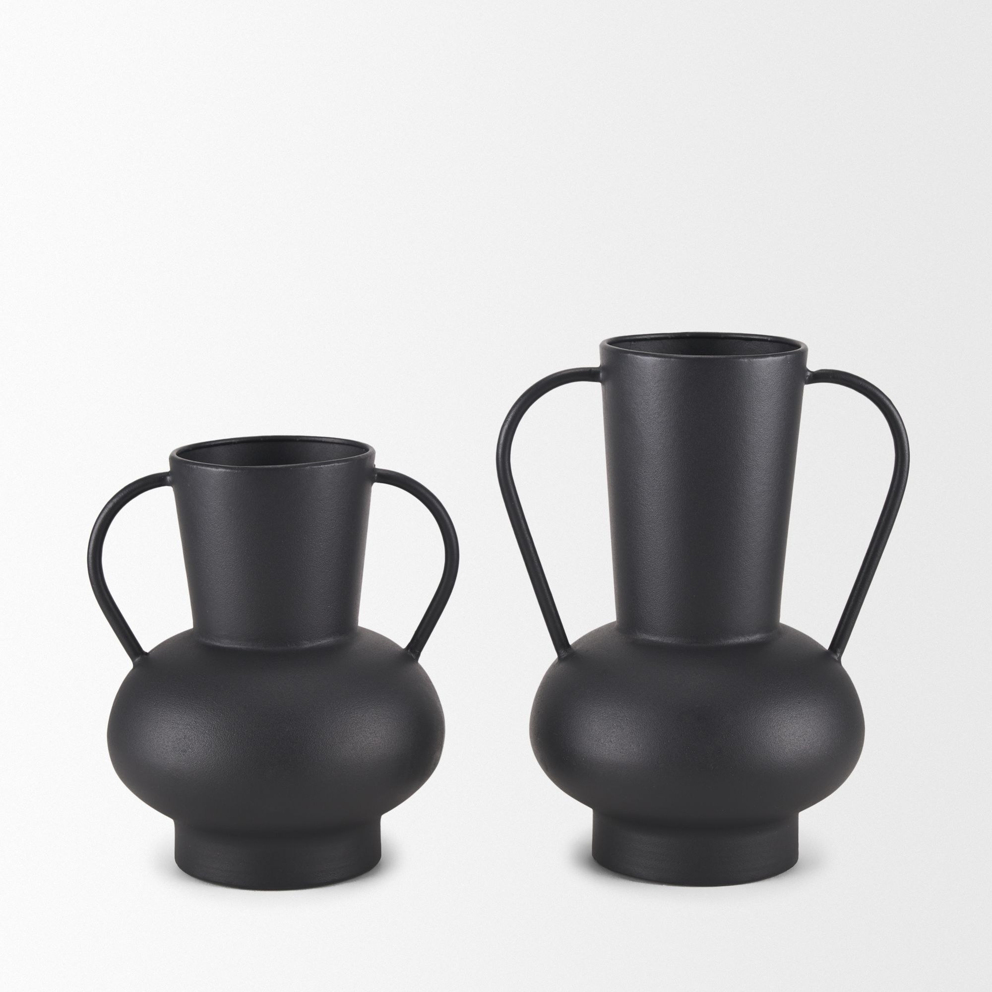 Mercana Tasya Small Metal Vase - Black