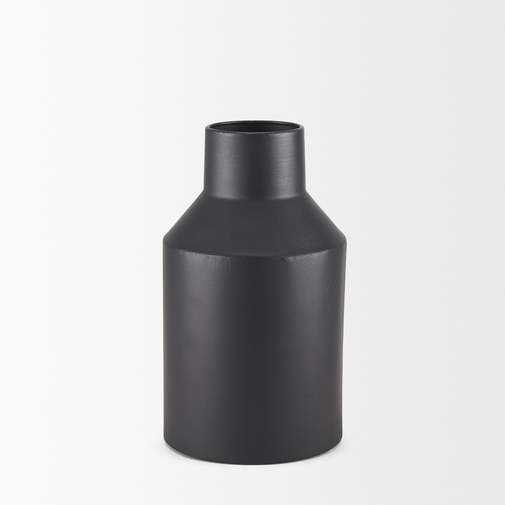 Mercana Tosca Small Matte Black Metal Vase - Black