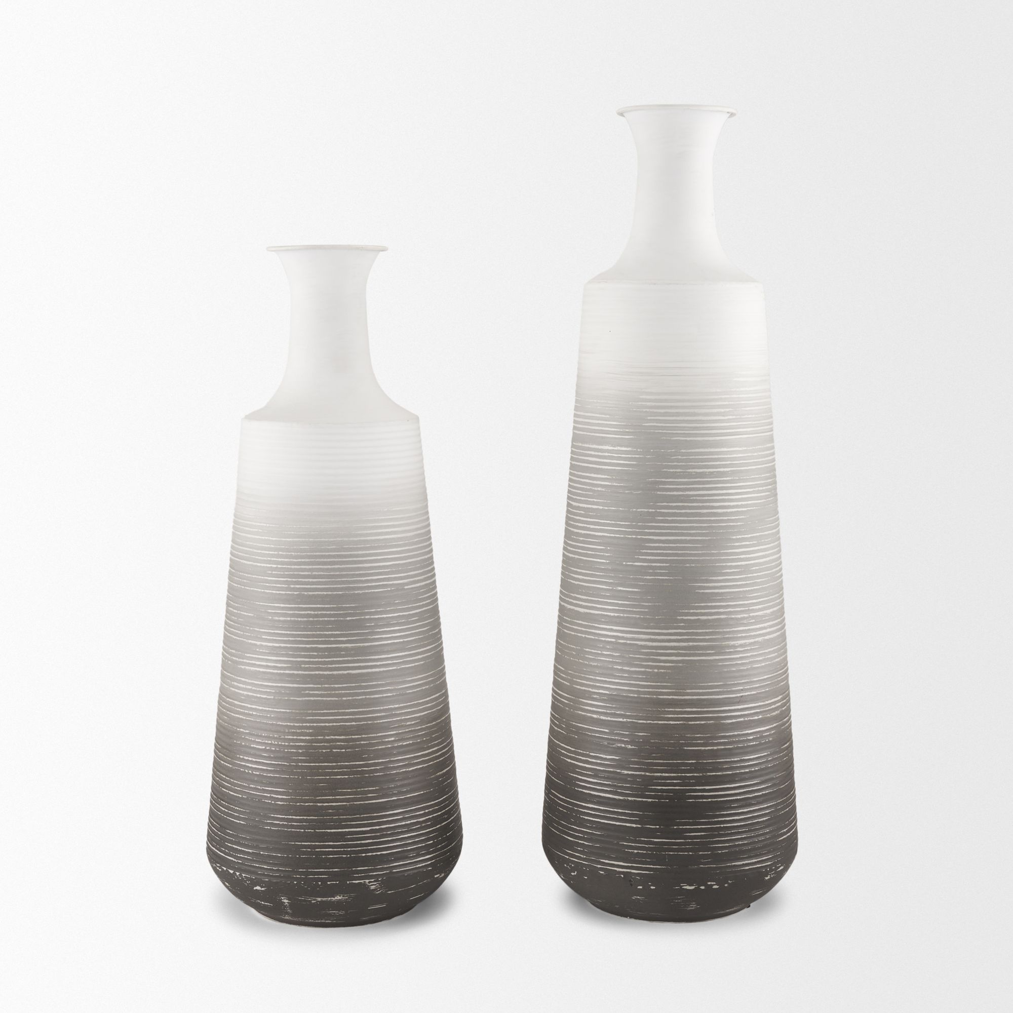 Mercana Toru Medium Ombre Metal Vase - White/Gray