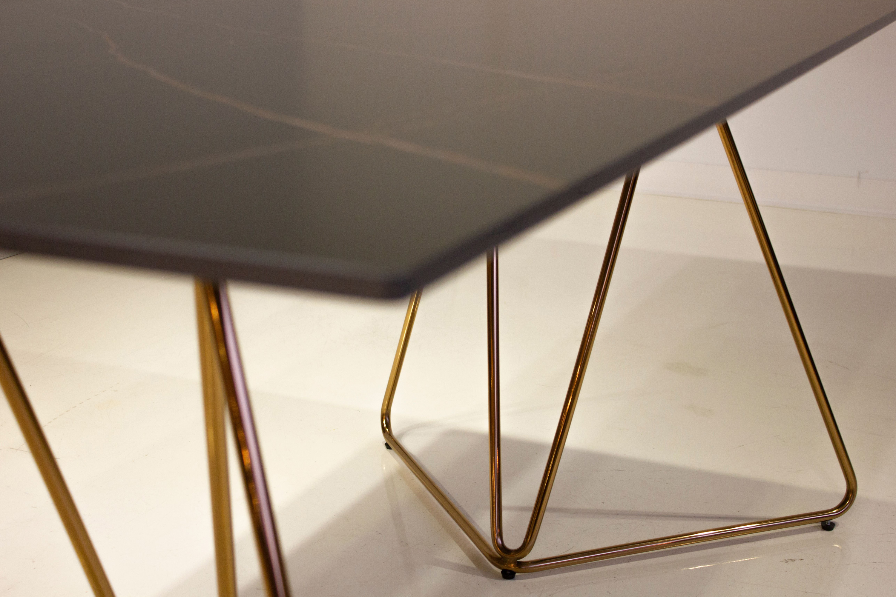 Mobital Papillon Dining Table - Sintered Lauren Black, Rose Gold Frame