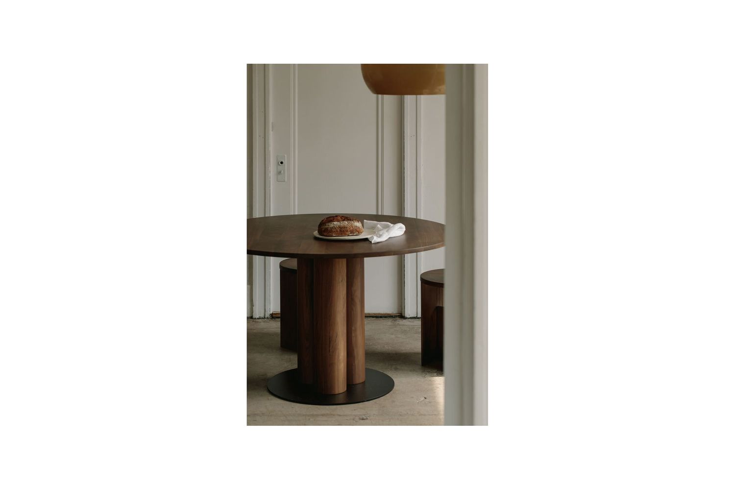 Moe's - Avalon Modern Dining Table in Walnut