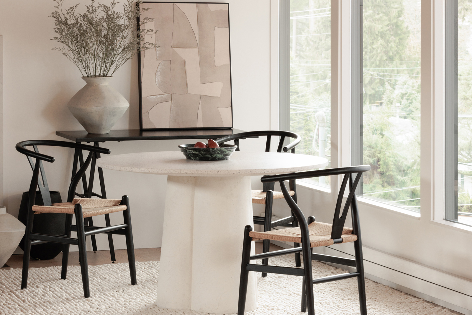 Moe's - Esme Desk in Black