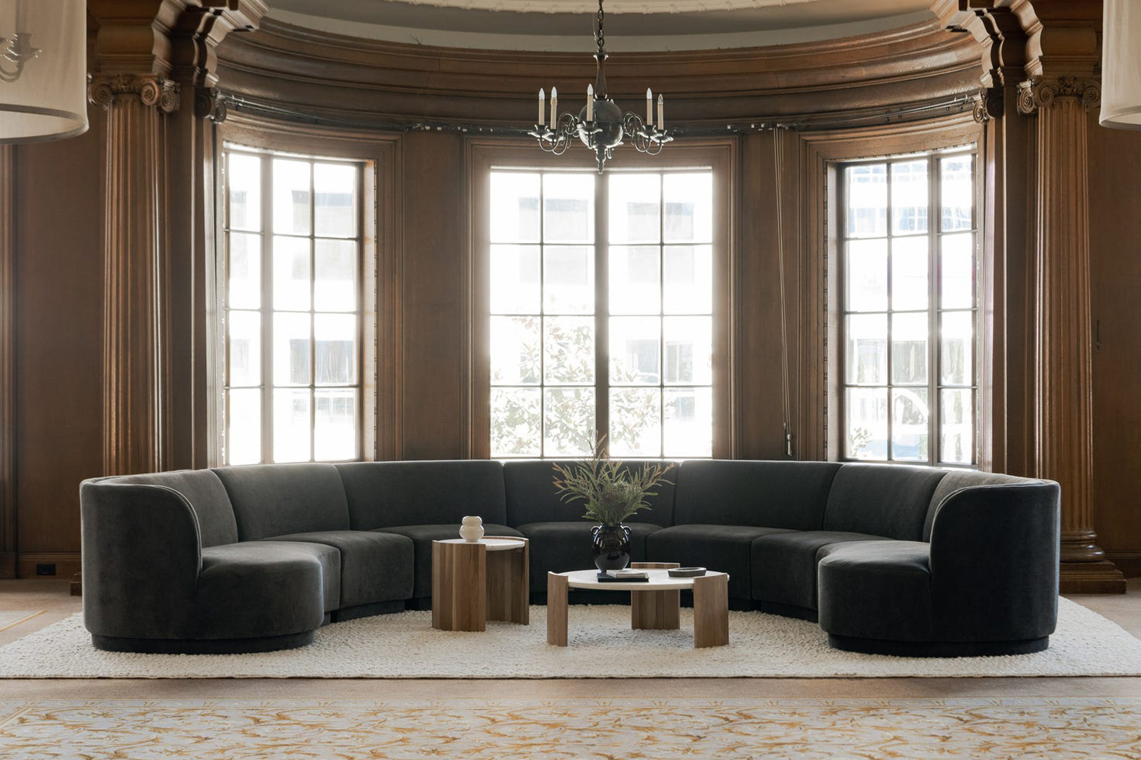 Moe's - Yoon Radius Modular Sectional