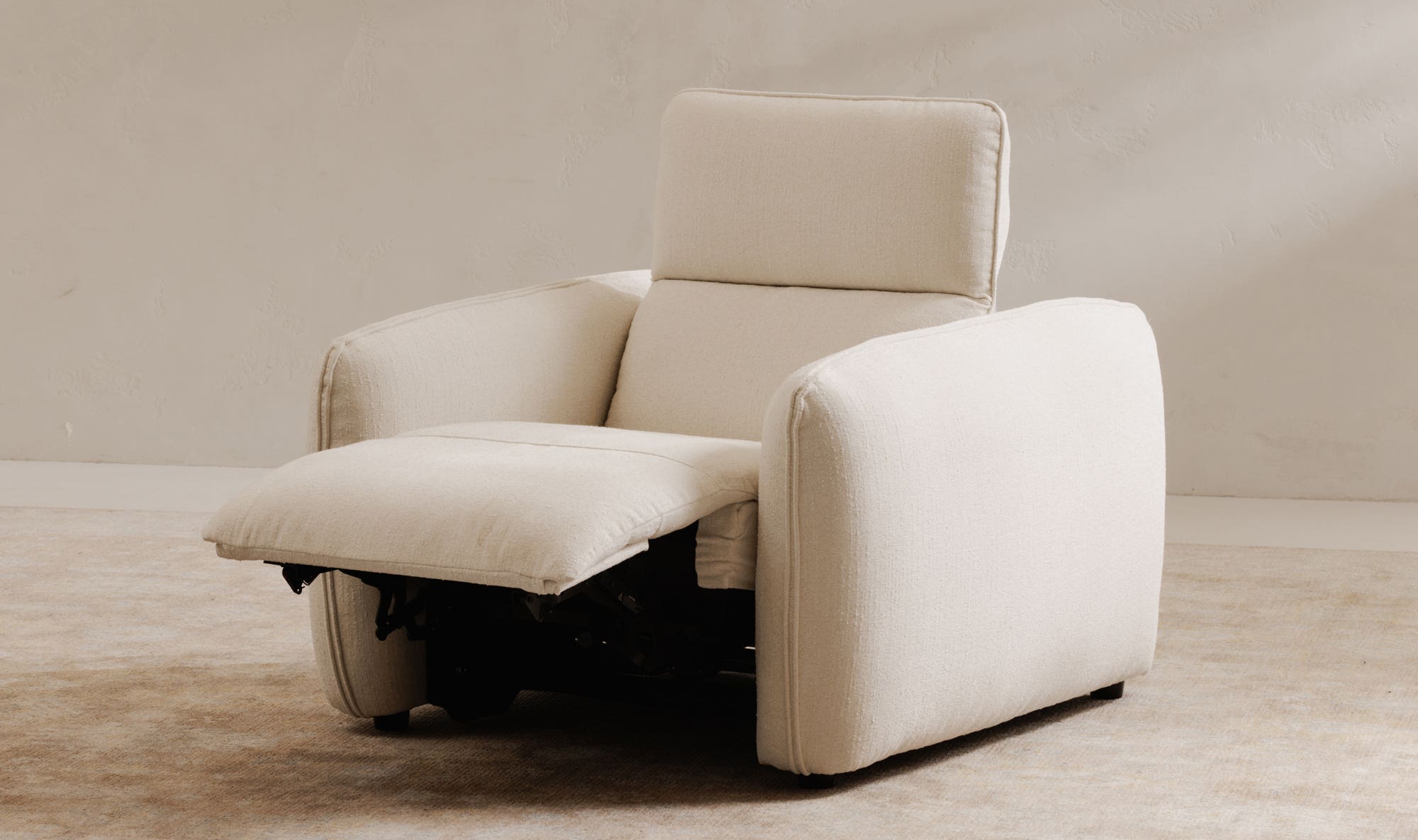 Moe's Eli Contemporary Power Recliner Chair - Warm White