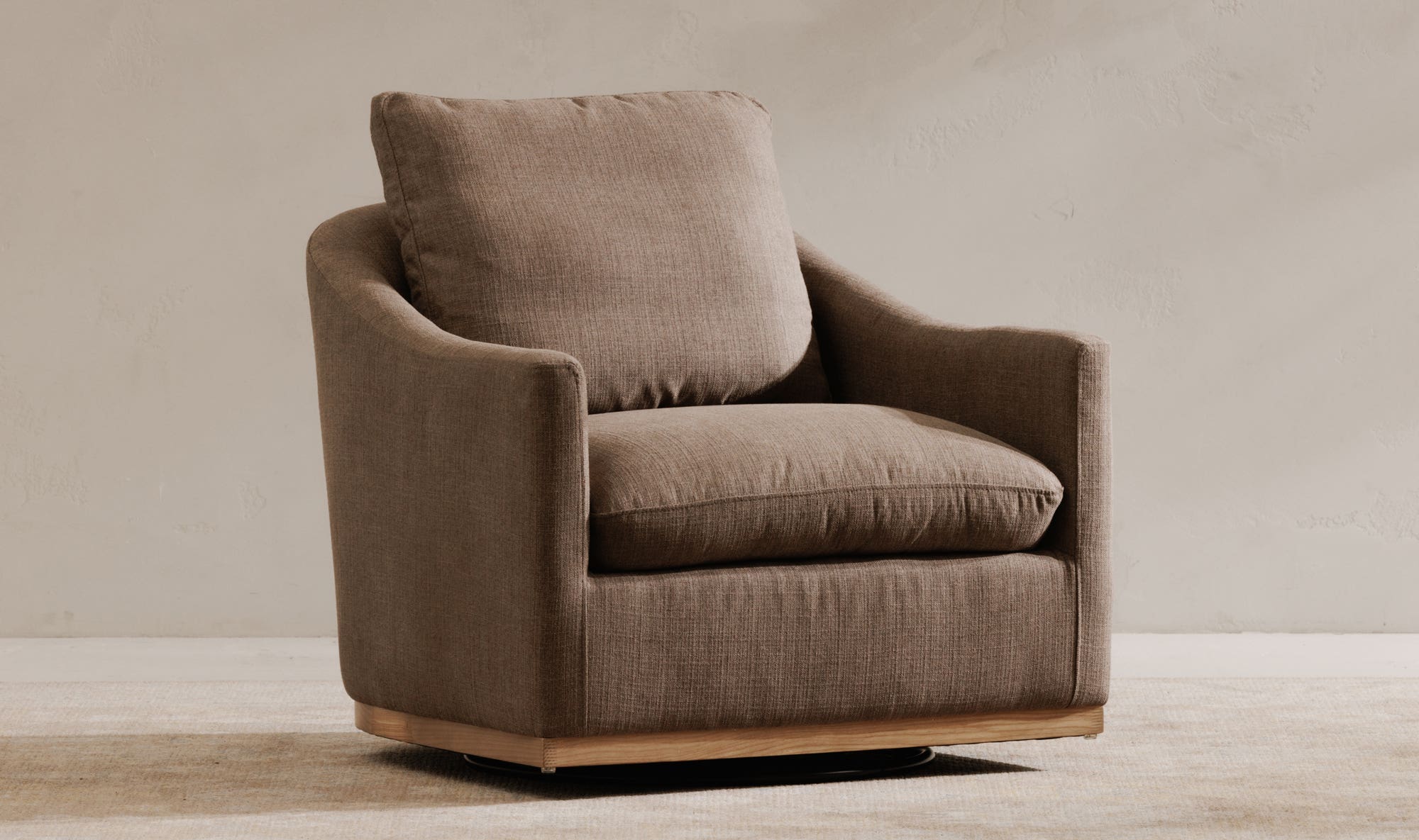 Moe's Linden Rustic Swivel Chair - Soft Taupe