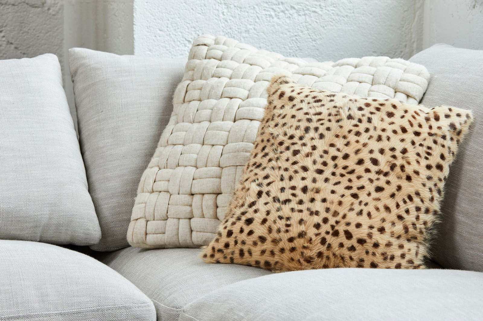 Moe's - Bronya Wool Pillow in White