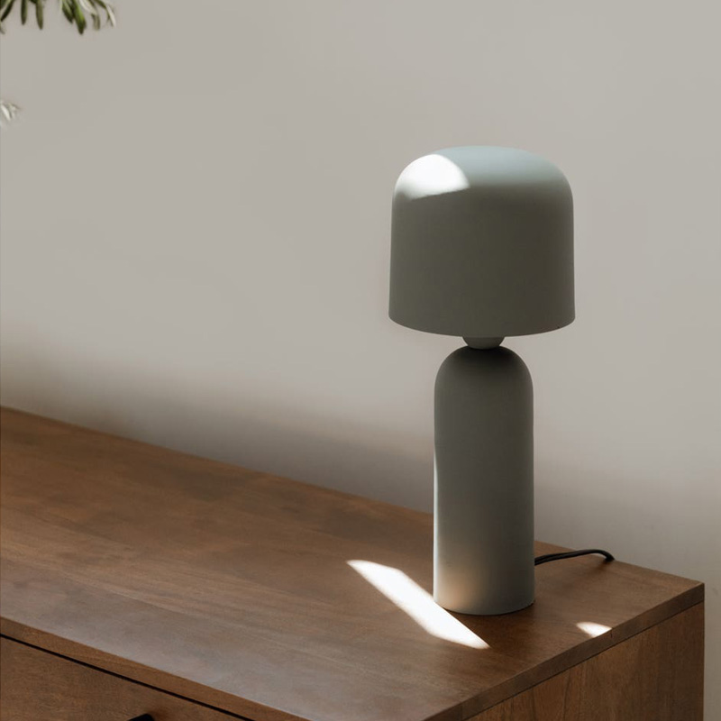 Moe's Echo Contemporary Table Lamp - Green