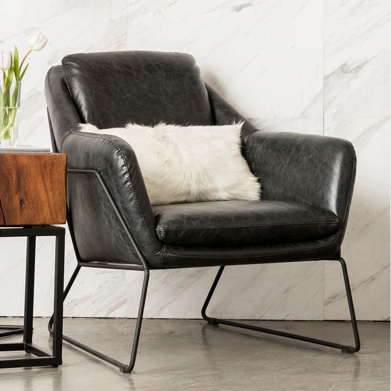 Moe's Greer Club Chair - Black