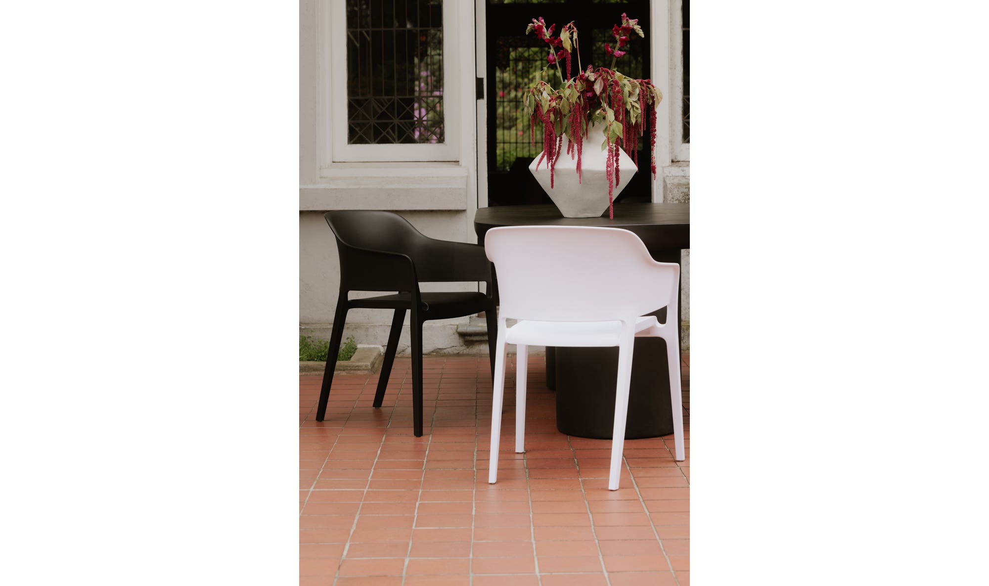 Moe's Faro Modern Dining Chair Set of 2 - White