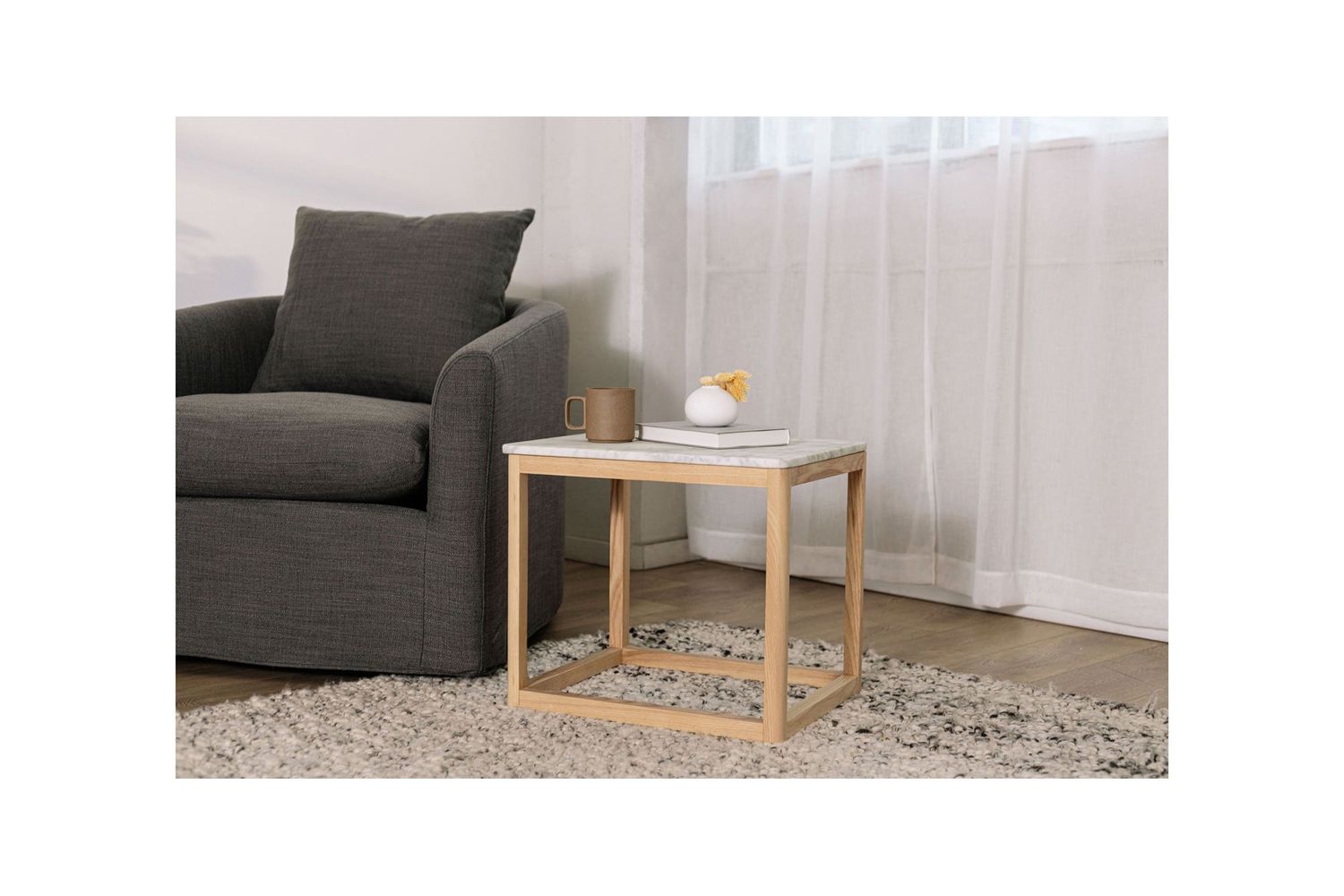 Moe's - Ellis Modern Side Table