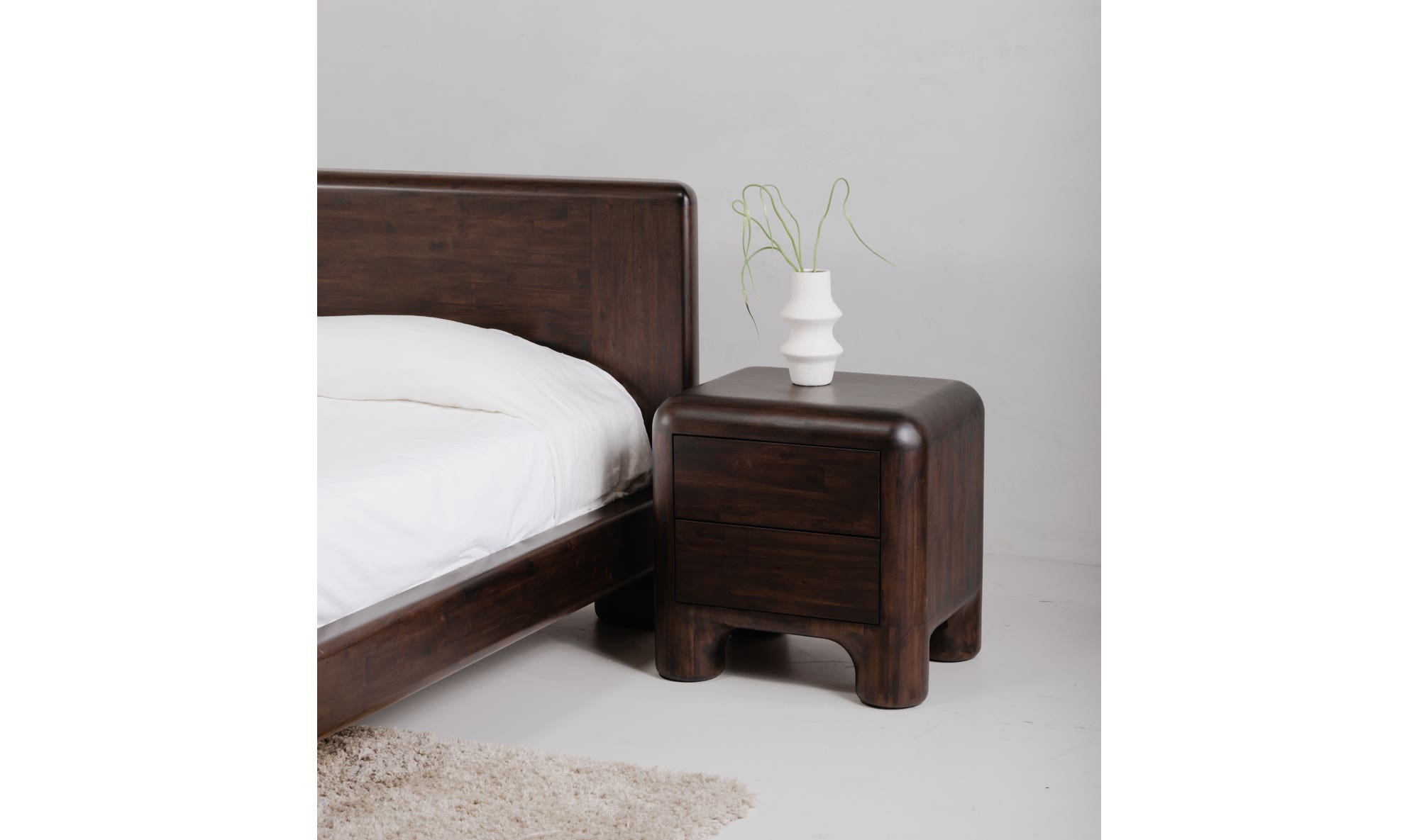 Moe's - Rowan Mid-Century Modern Nightstand in Dark Brown