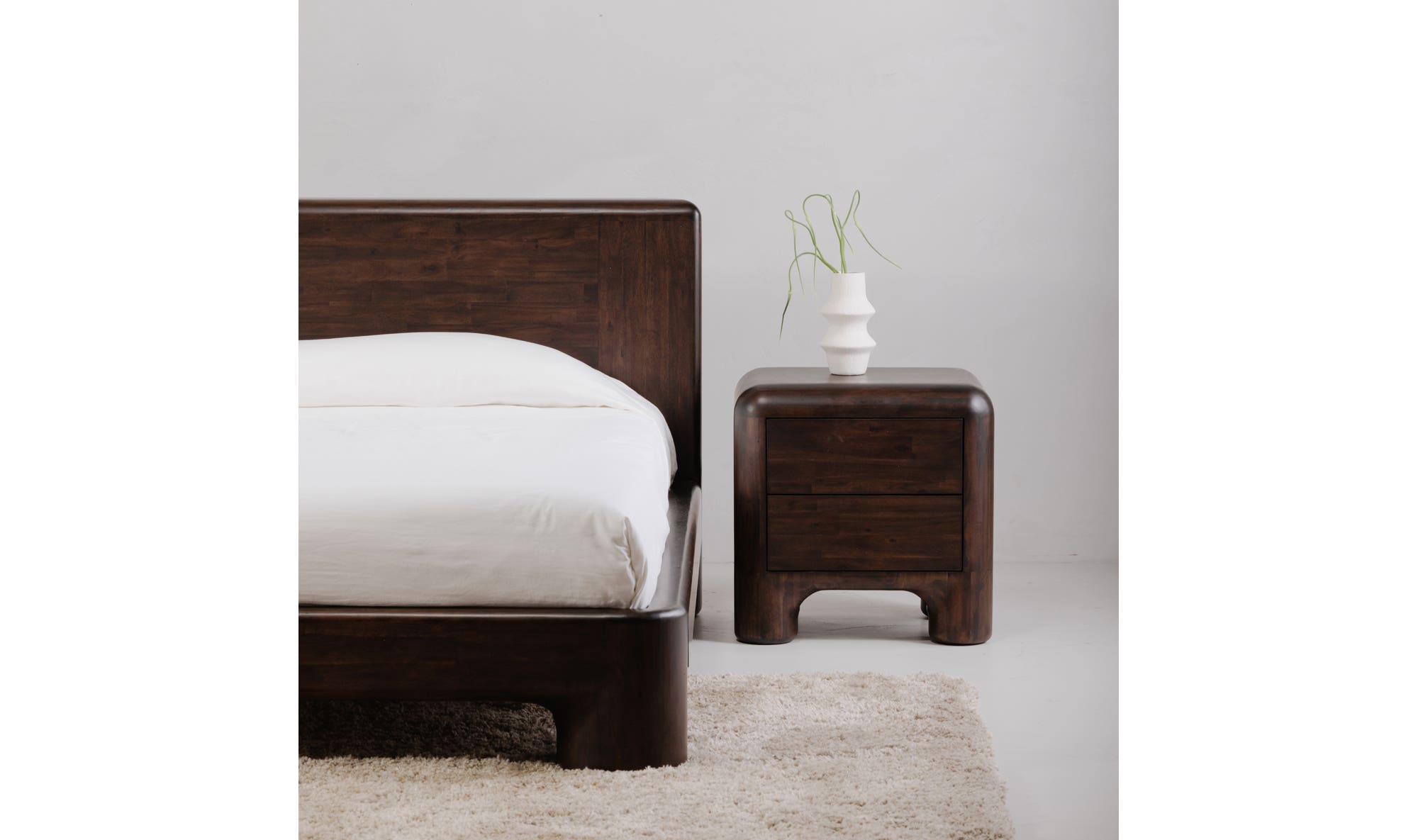 Moe's - Rowan Mid-Century Modern Nightstand in Dark Brown