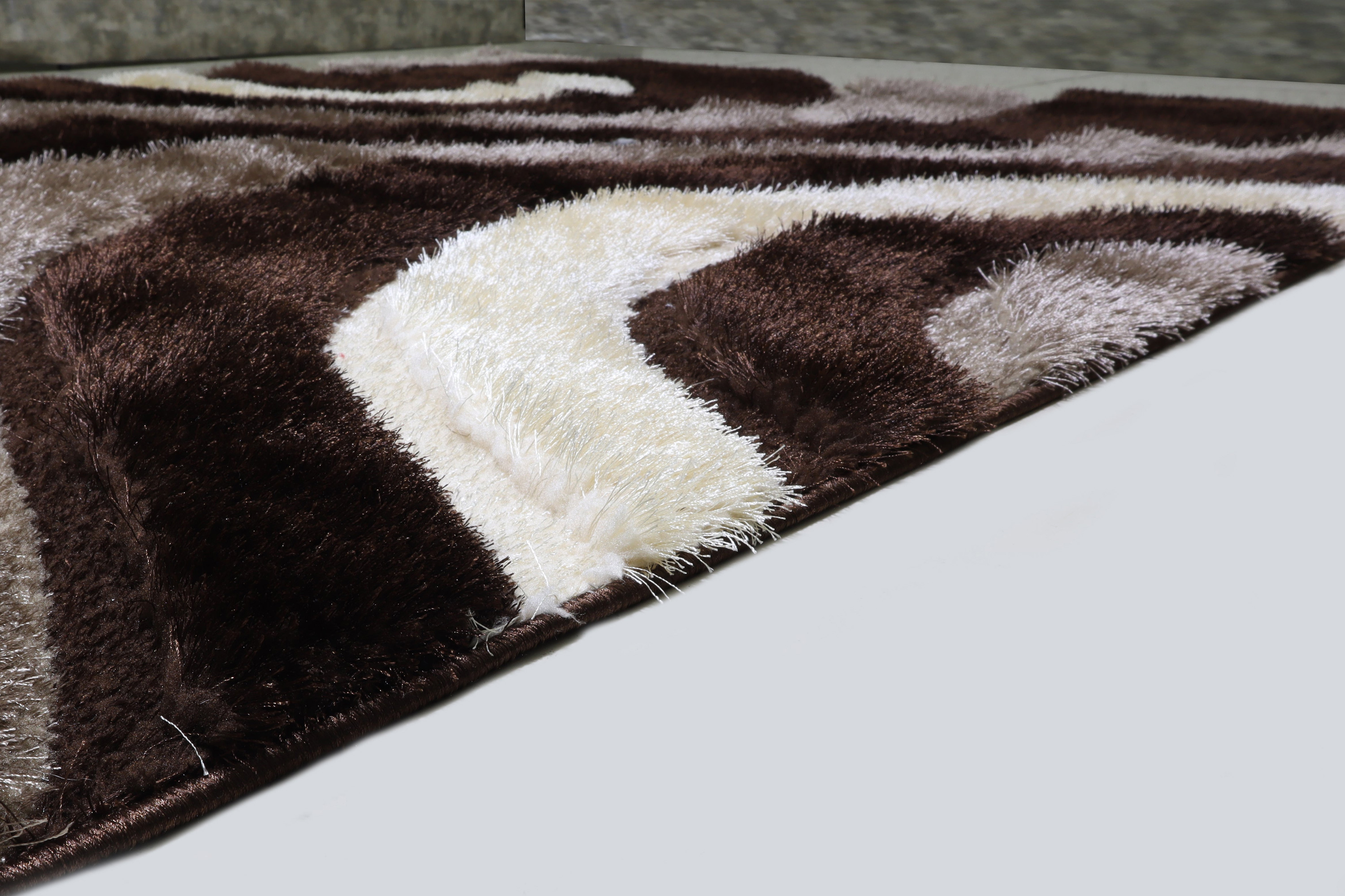 Nova 3D444 Shaggy Area Rug - Brown