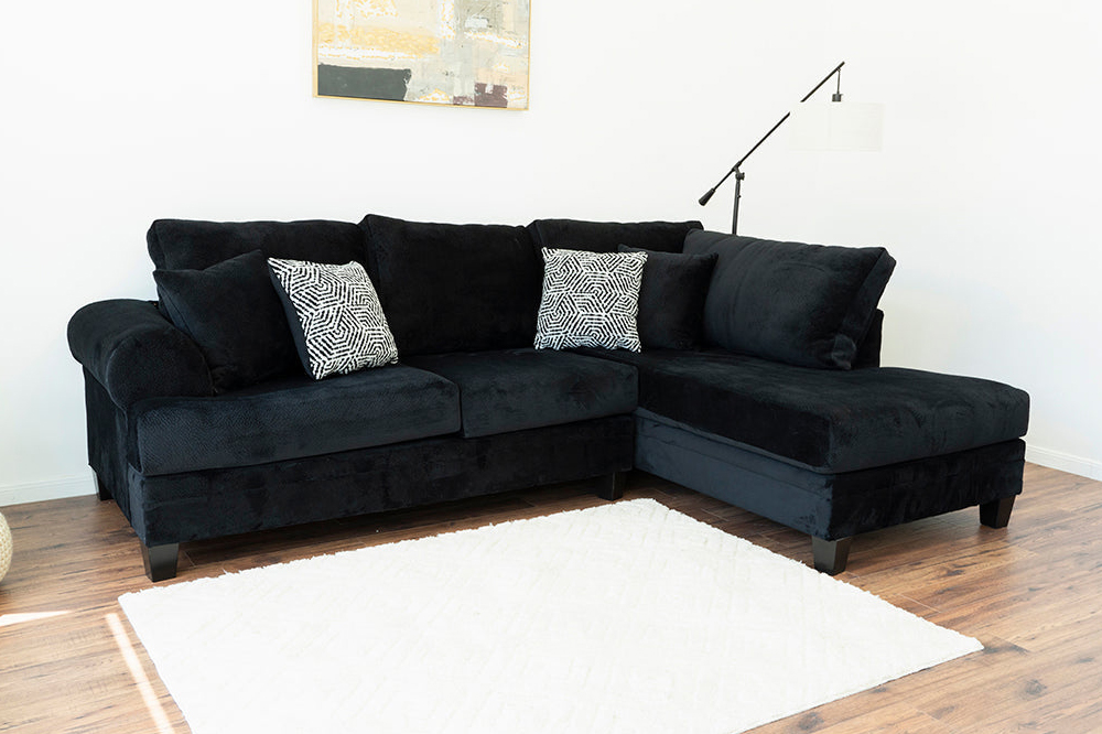 Nova Jamba Sectional - Black