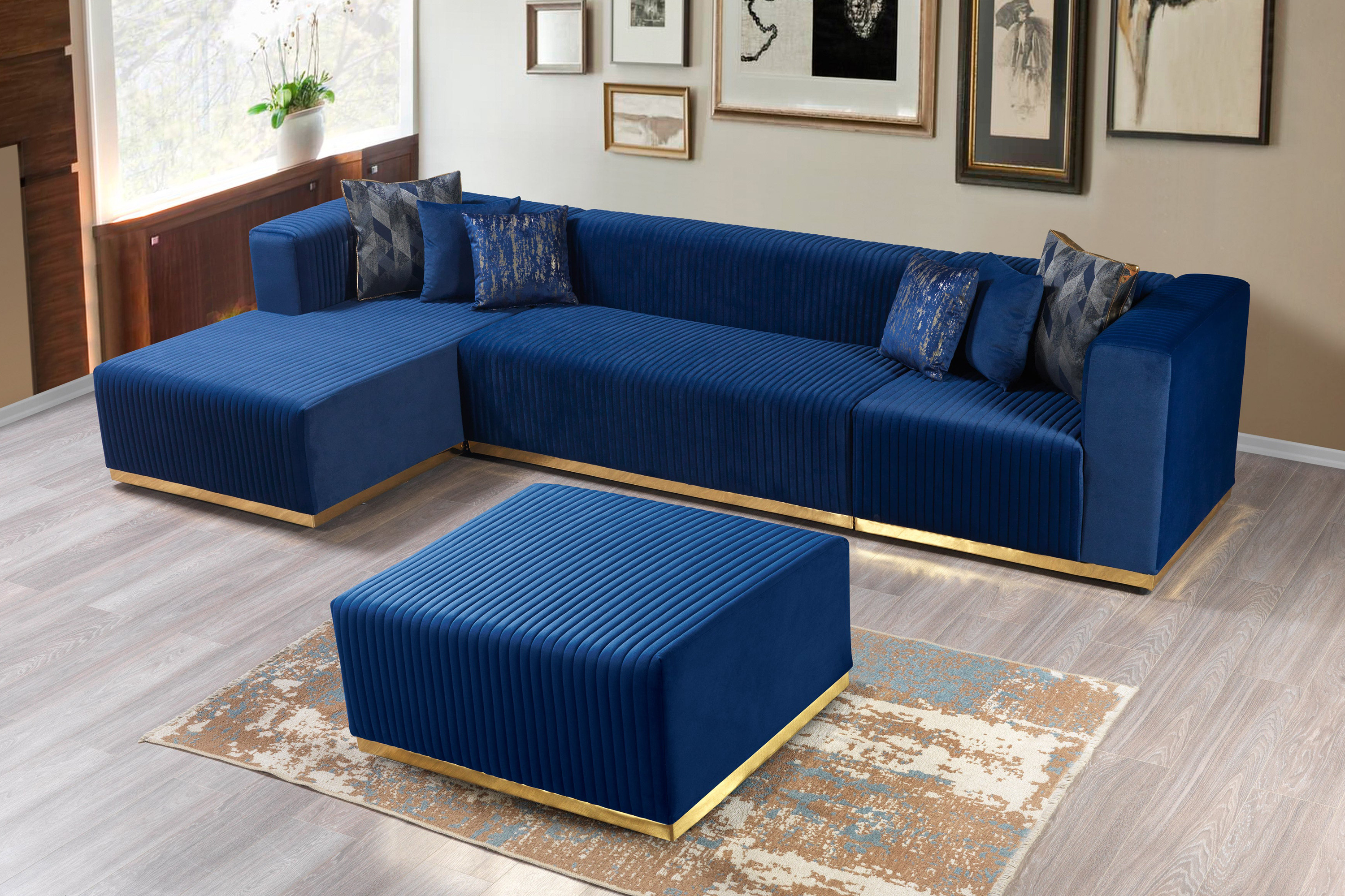 Nova Juliana Velvet 4-Piece Sectional - Blue