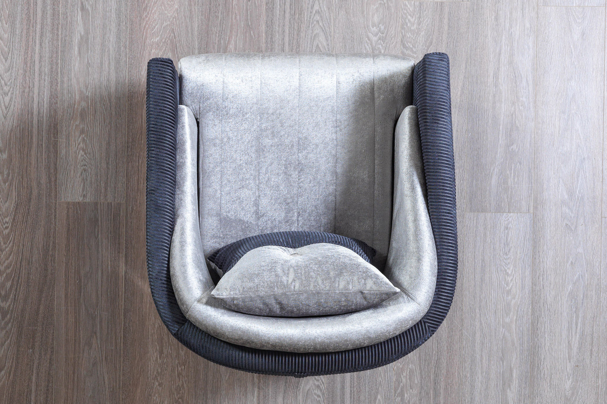 Nova Leina Velvet Chair - Silver-Gray