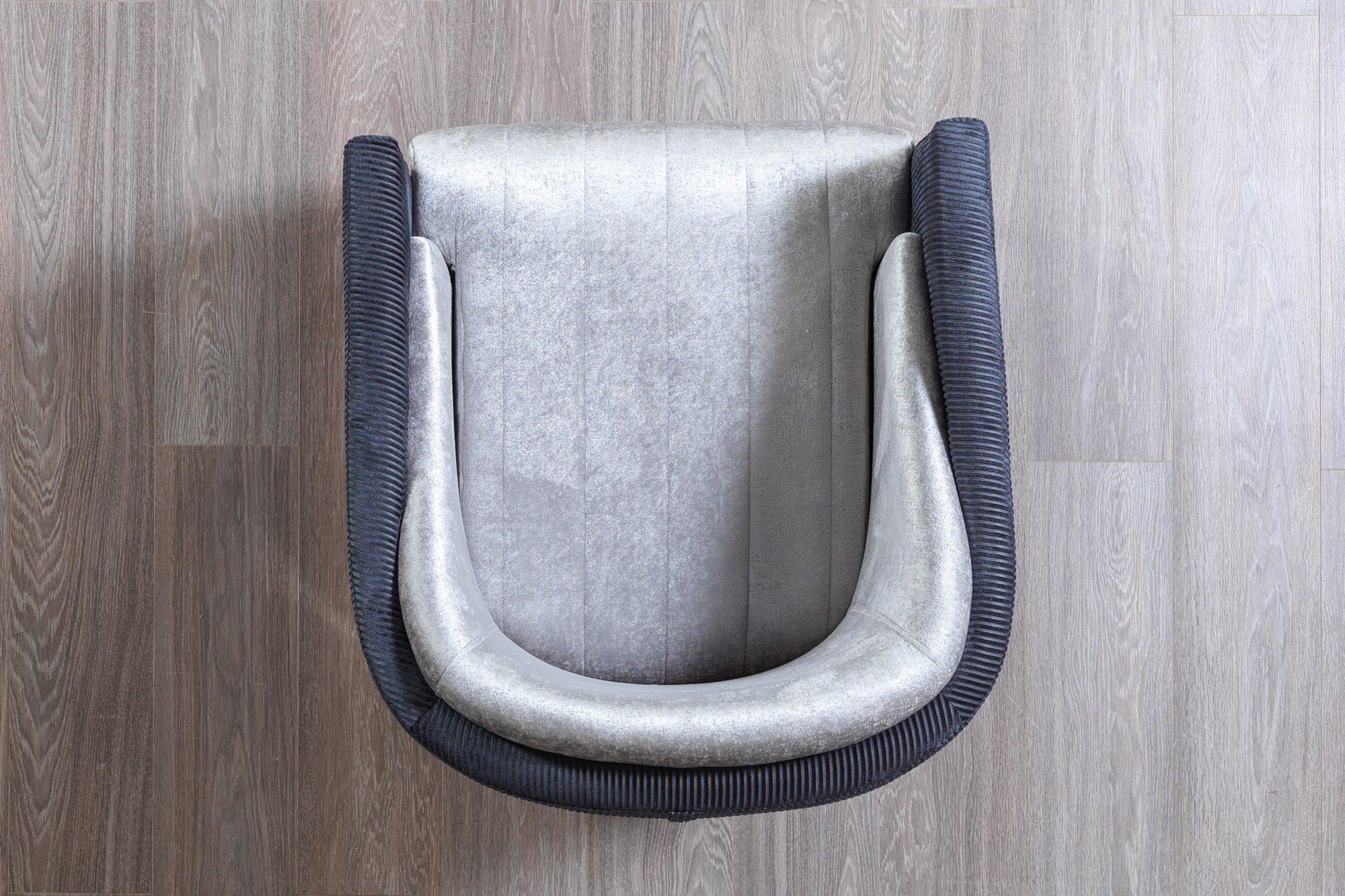 Nova Leina Velvet Chair - Silver-Gray