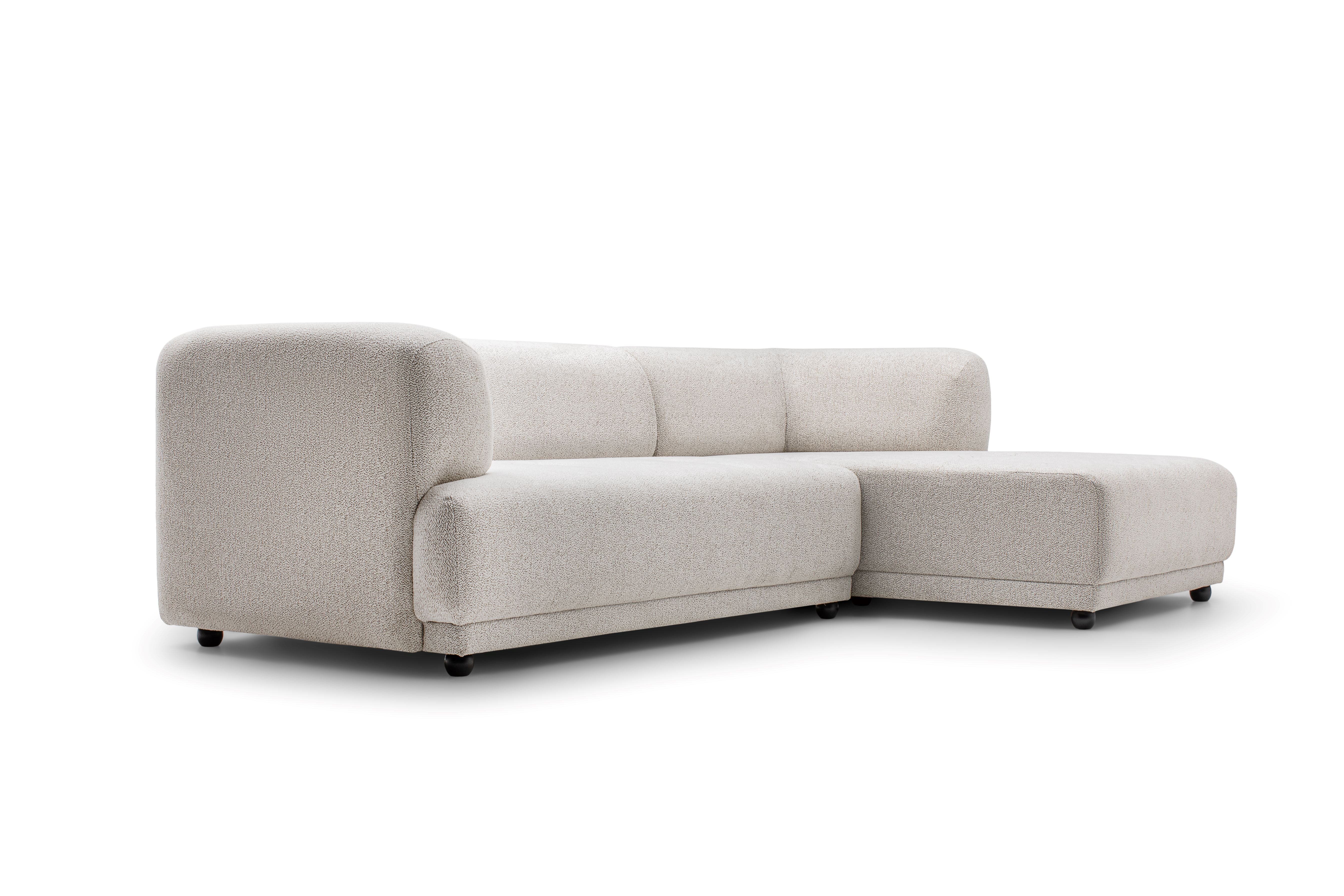 Nova - Lyna Ivory 2 Pc 105" RAF Sectional