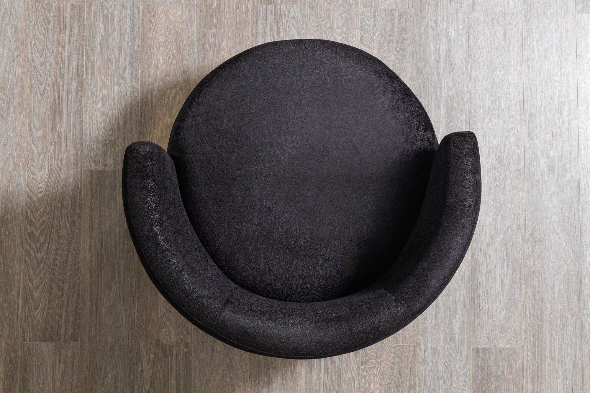 Nova Michelle Velvet Chair - Black