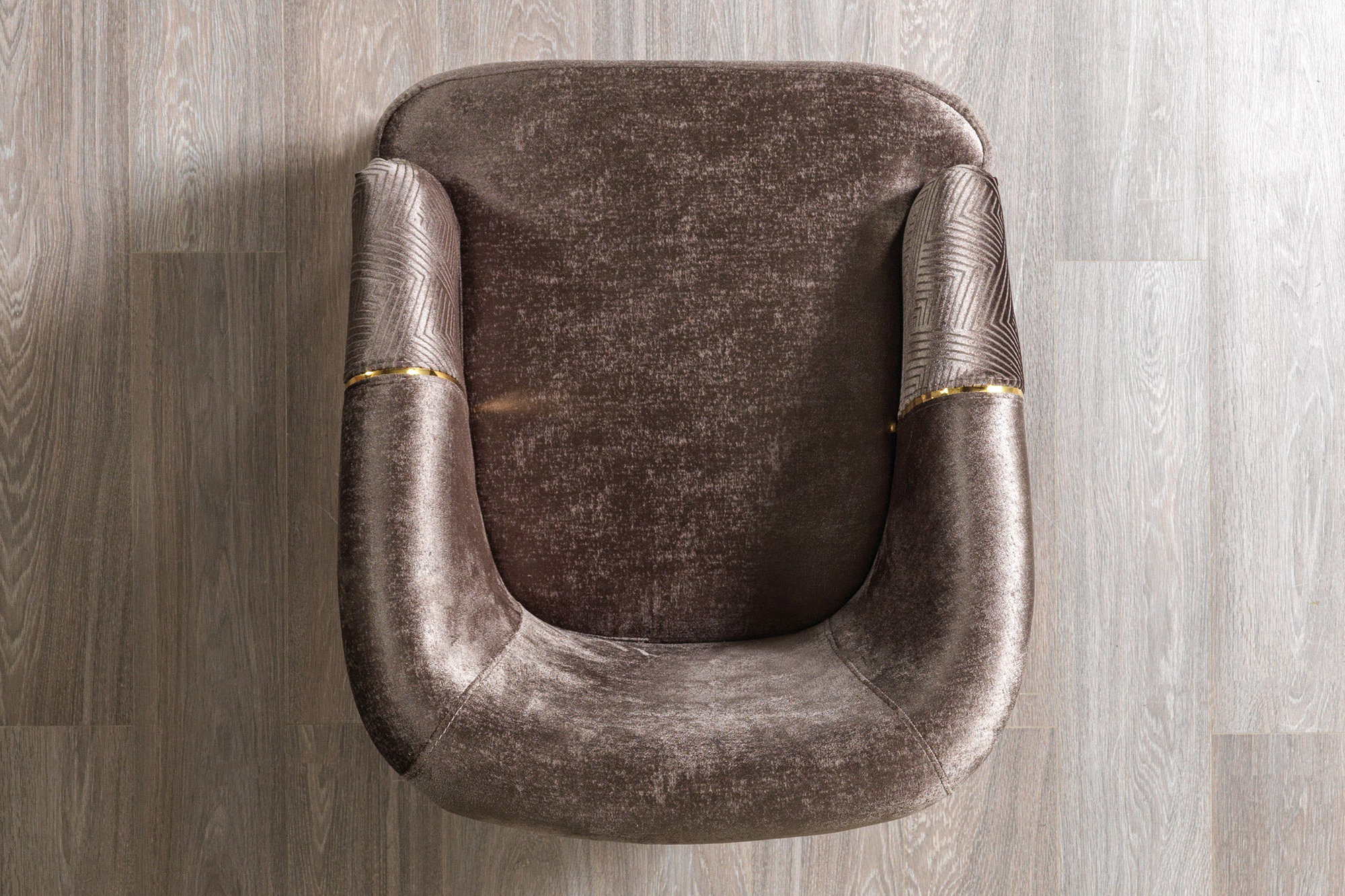 Nova Santana Velvet Chair - Coffee