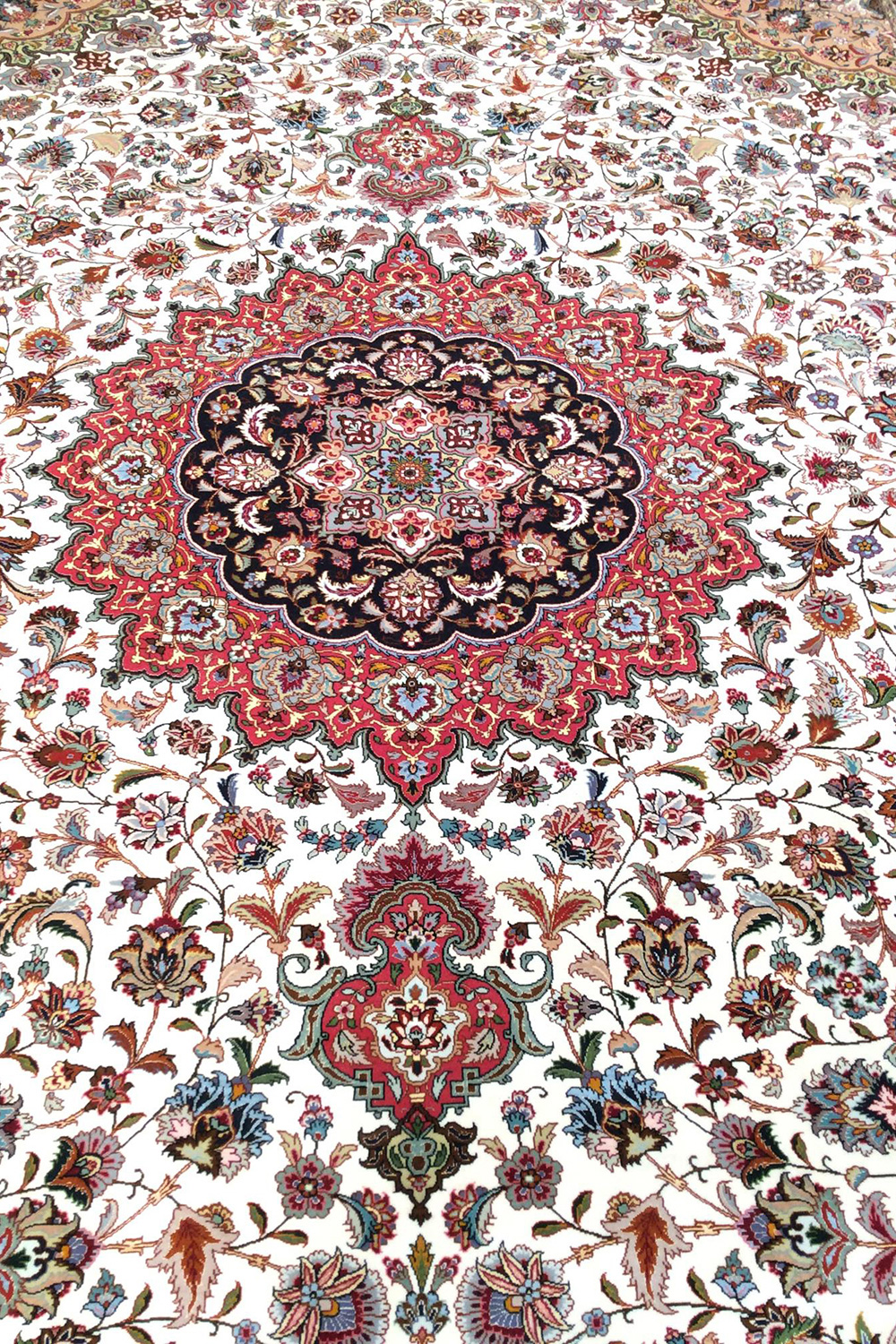 Pasargad - Tabriz Collection Hand-Knotted Silk and Wool Area Rug 119'' x 156'' (027191)