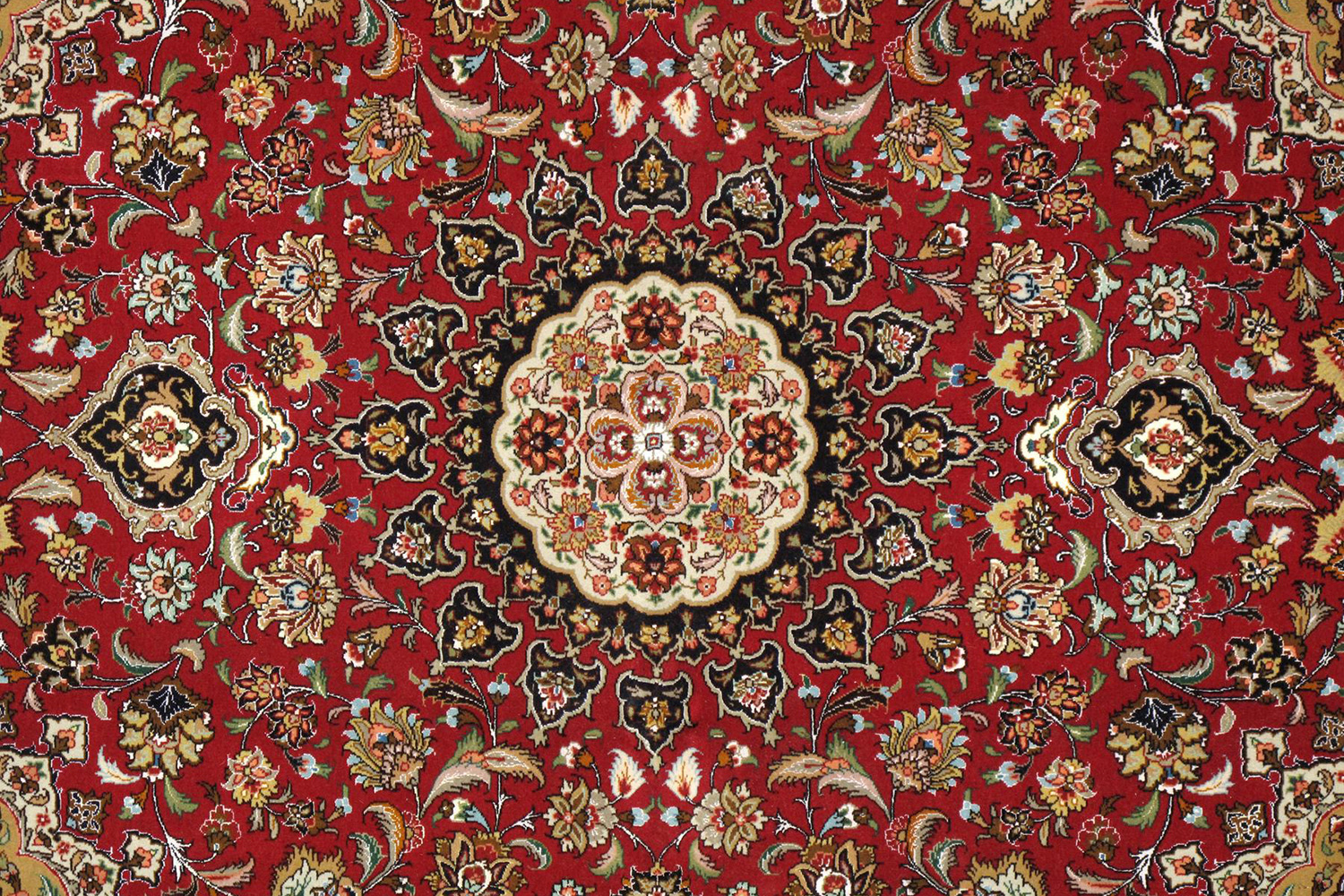 Pasargad - Tabriz Collection Hand-Knotted Silk and Wool Area Rug 61'' x 83'' (037439)