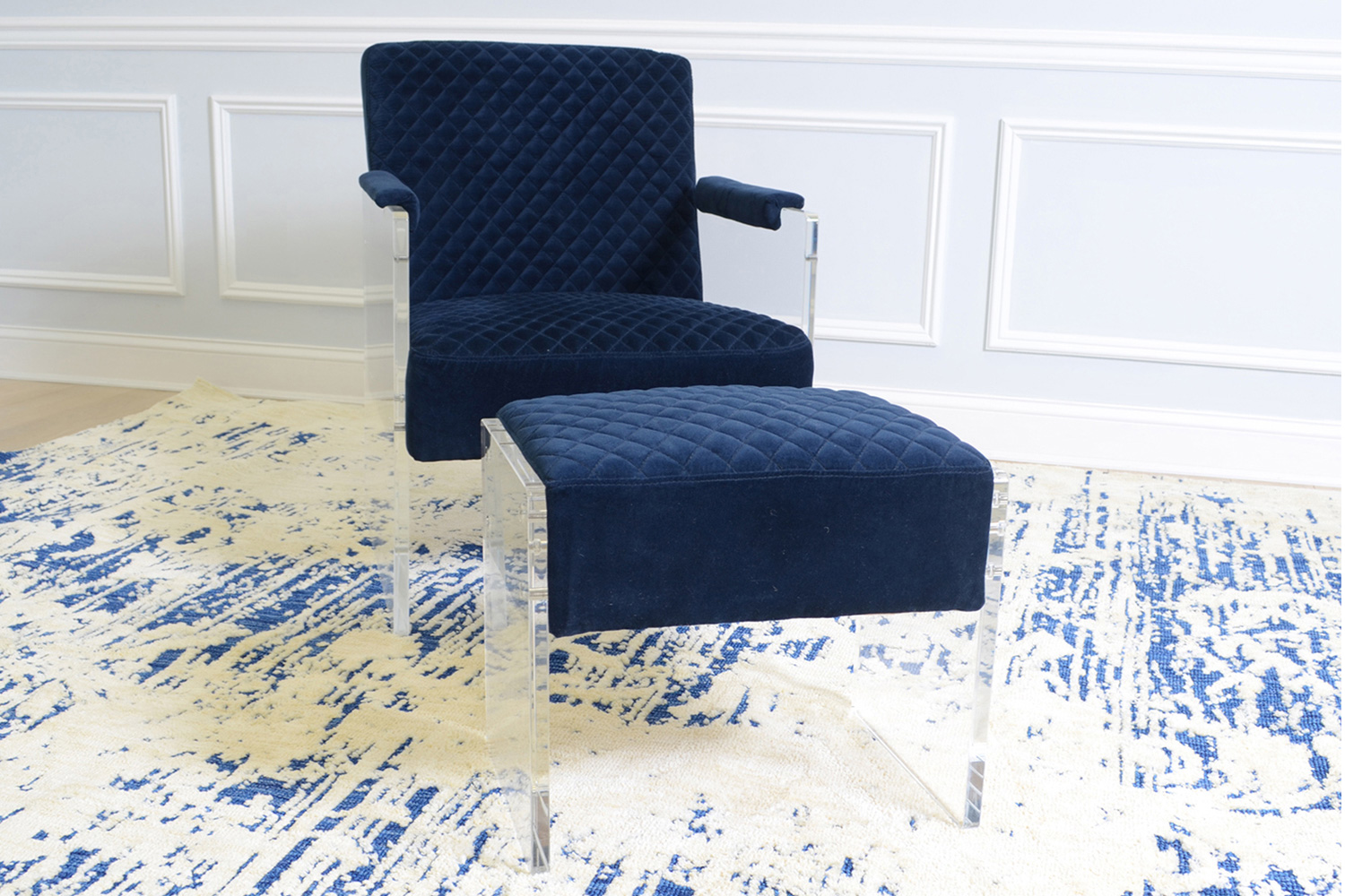 Pasargad™ Tribecca Collection Acrylic and Velvet Accentchair