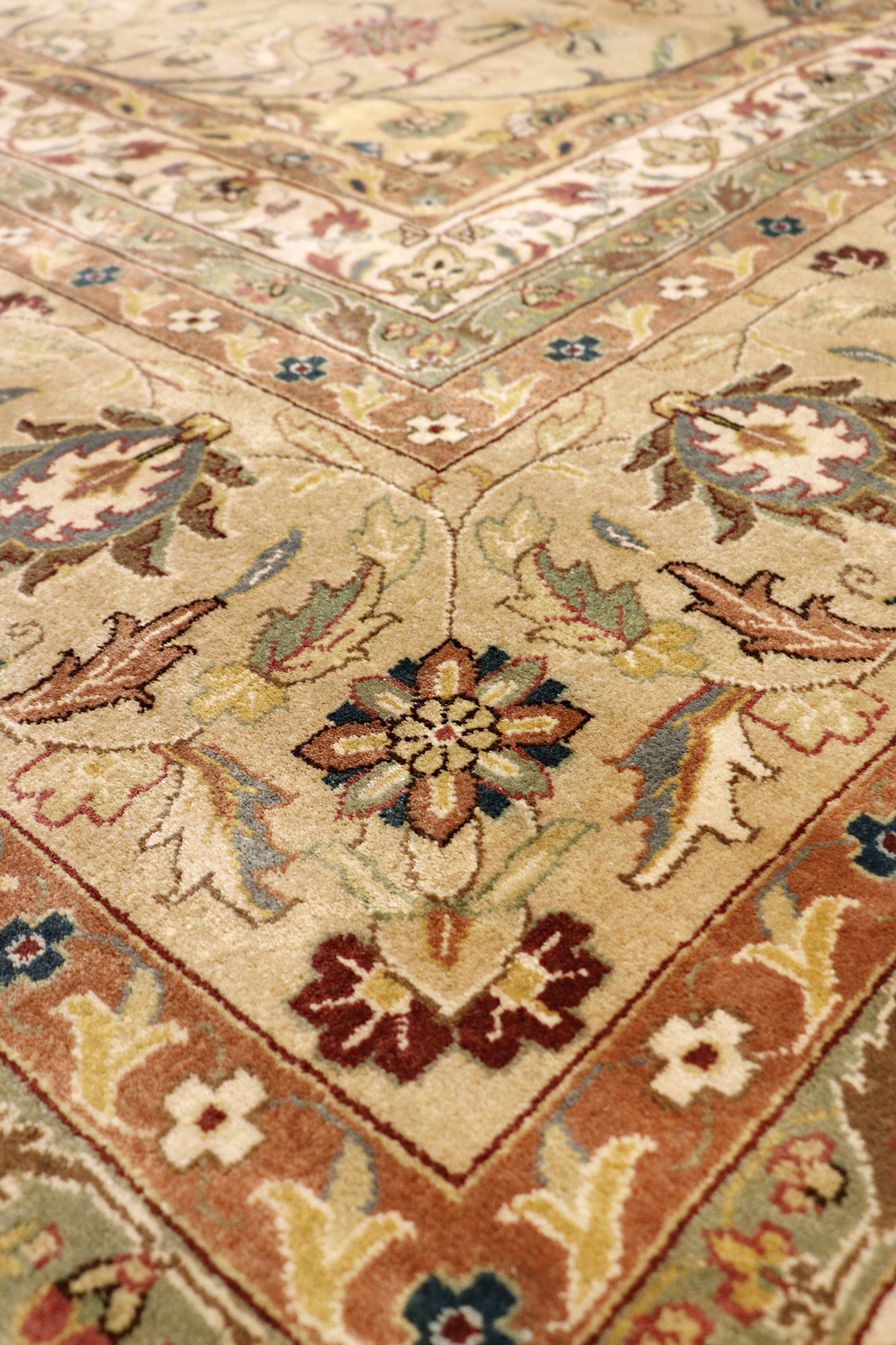 Pasargad - Baku Collection Hand-Knotted Wool Area Rug in Camel, 141" x 212" (p-713B 12x18)