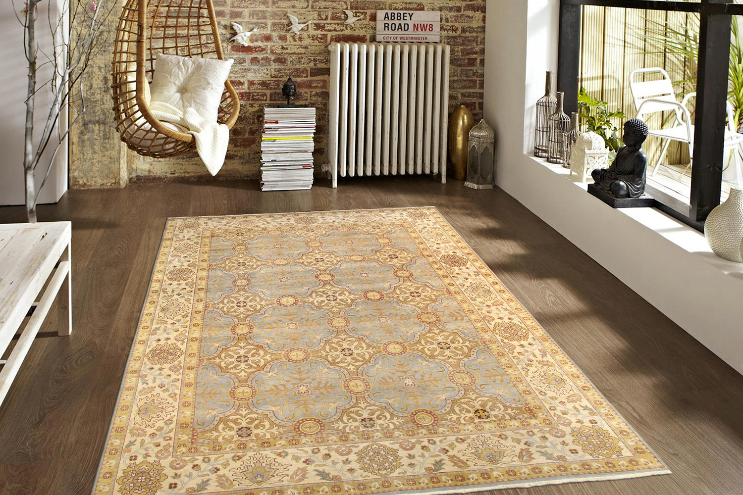 Pasargad Sultanabad Collection Hand-Knotted Lamb's Wool Area Rug (P-943 6X9) - 72'' x 108''