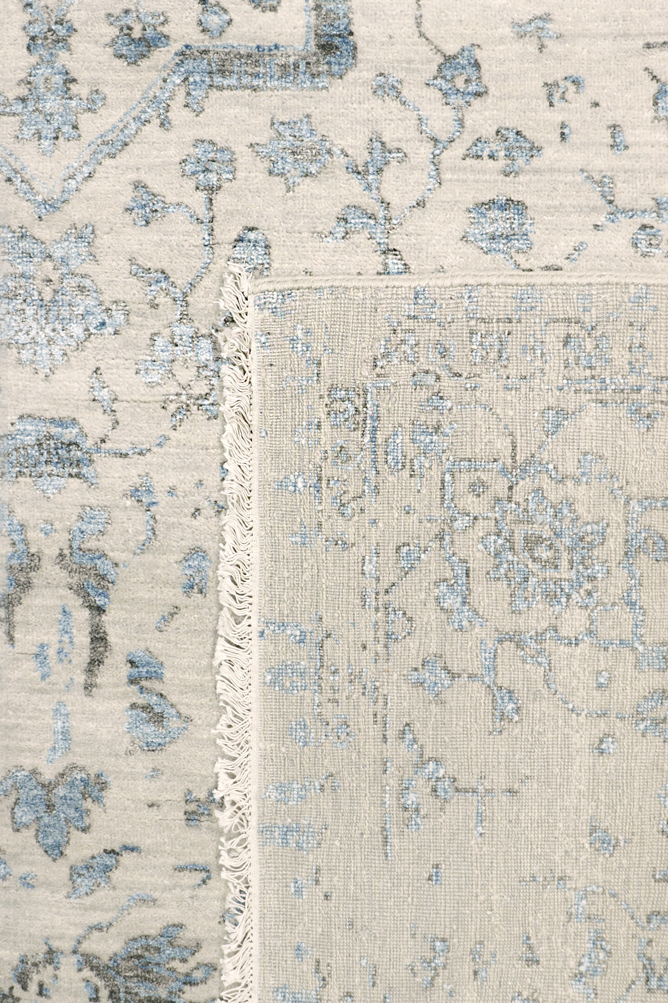 Pasargad - Transitional Collection Hand-Knotted Bamboo Silk/Wool Area Rug in Silver/Blue, 101" x 140" (pdc-3405 8x12)