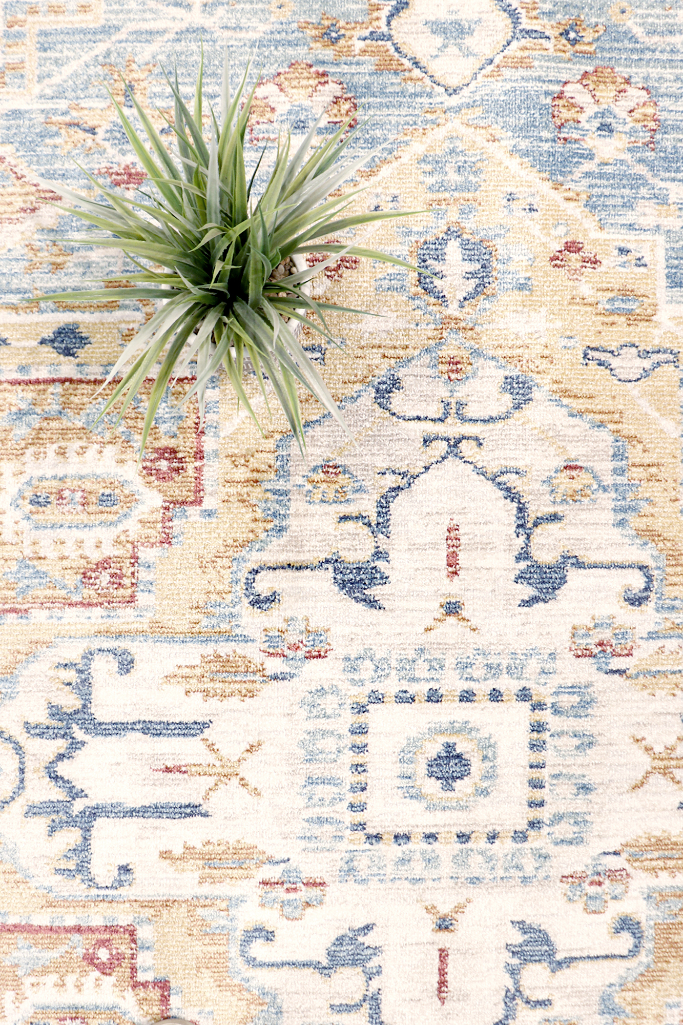 Pasargad Heritage Collection Power Loom Polypropylene/Polyester Area Rug - L. Blue/Ivory, 48" x 72" (pfh-02 4x6)