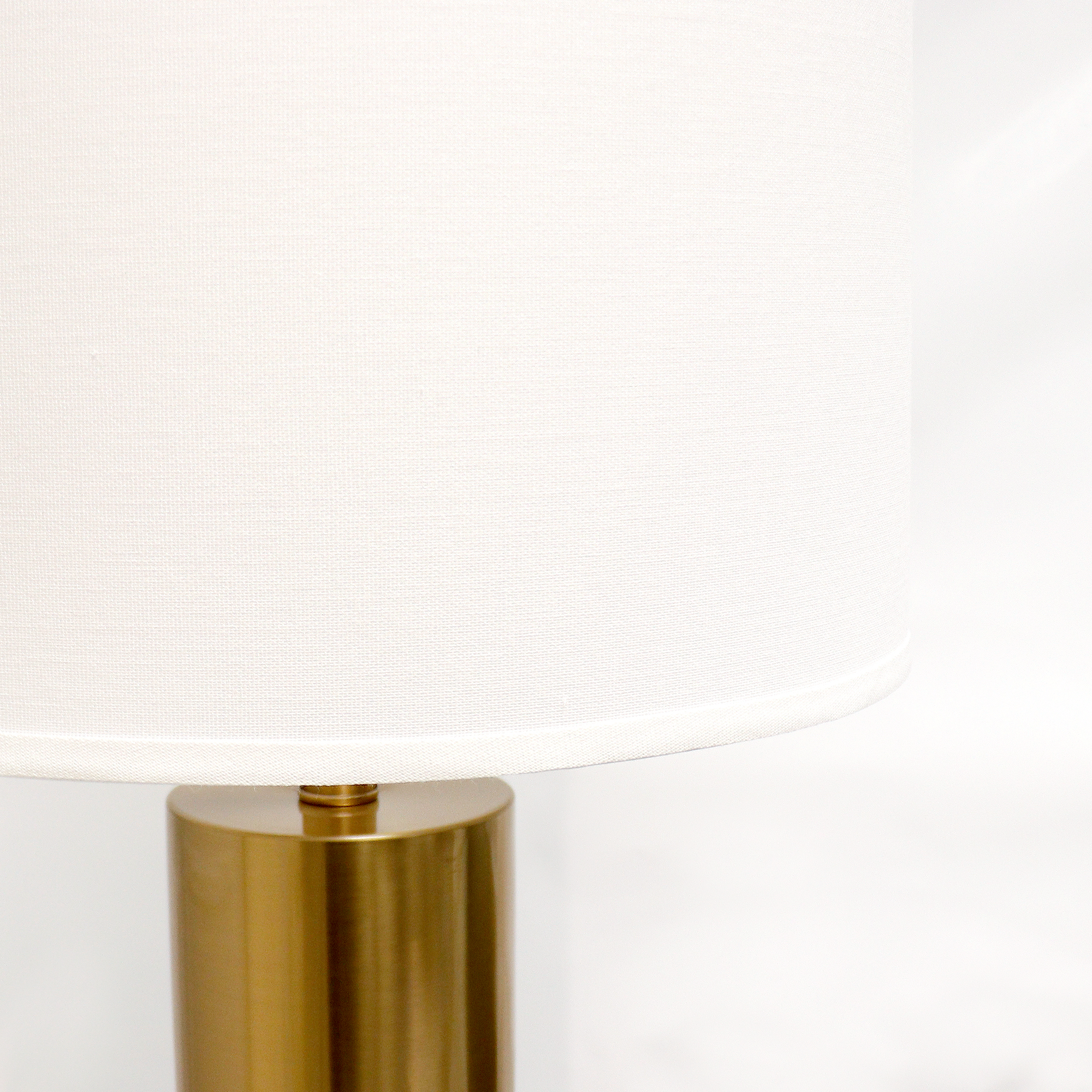 Pasargad - Rhoda Table Lamp in White/Gold, Marble