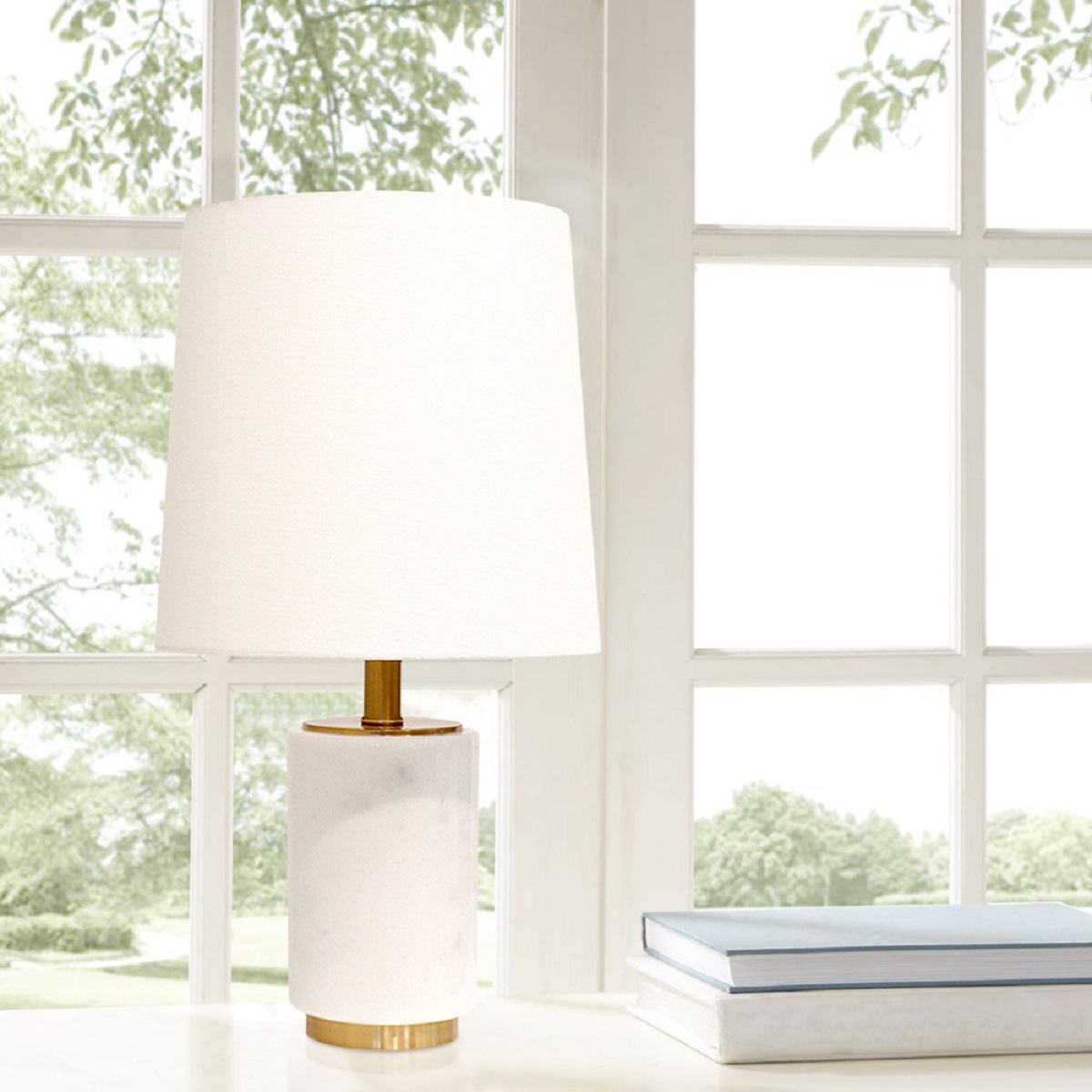 Pasargad - Leon Table Lamp in White/Gold, Marble