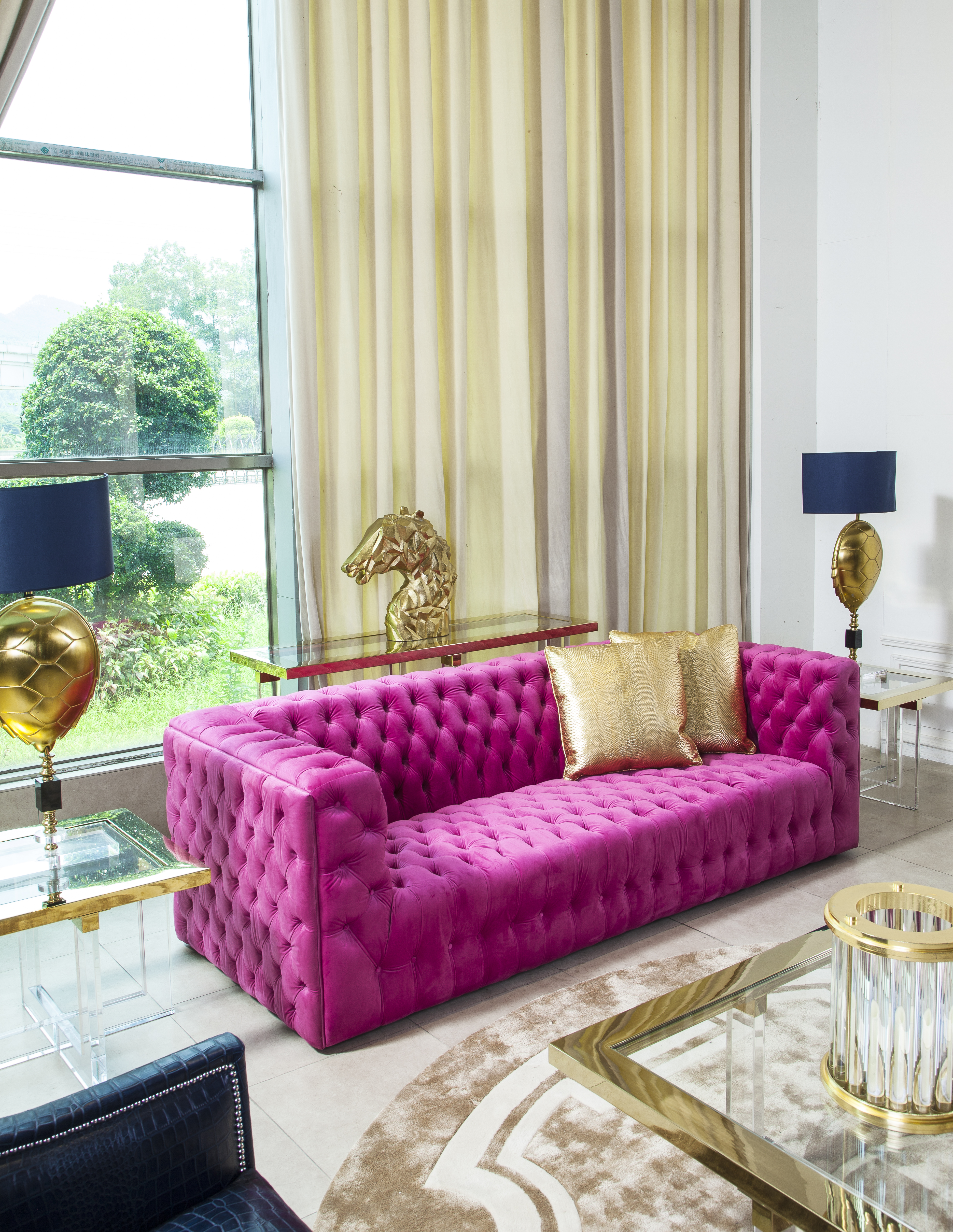 Pasargad - Vicenza Chesterfield Sofa in Fuschia, Velvet