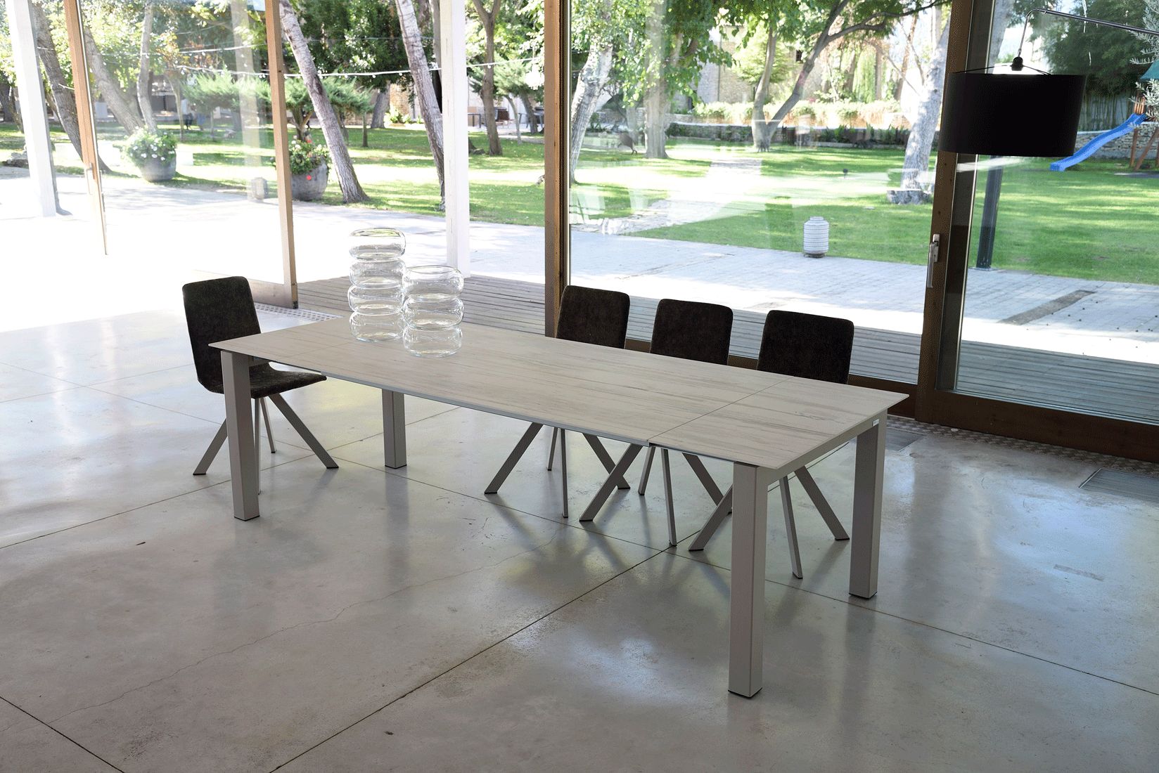 Pure Designs - p12166 Artur Table