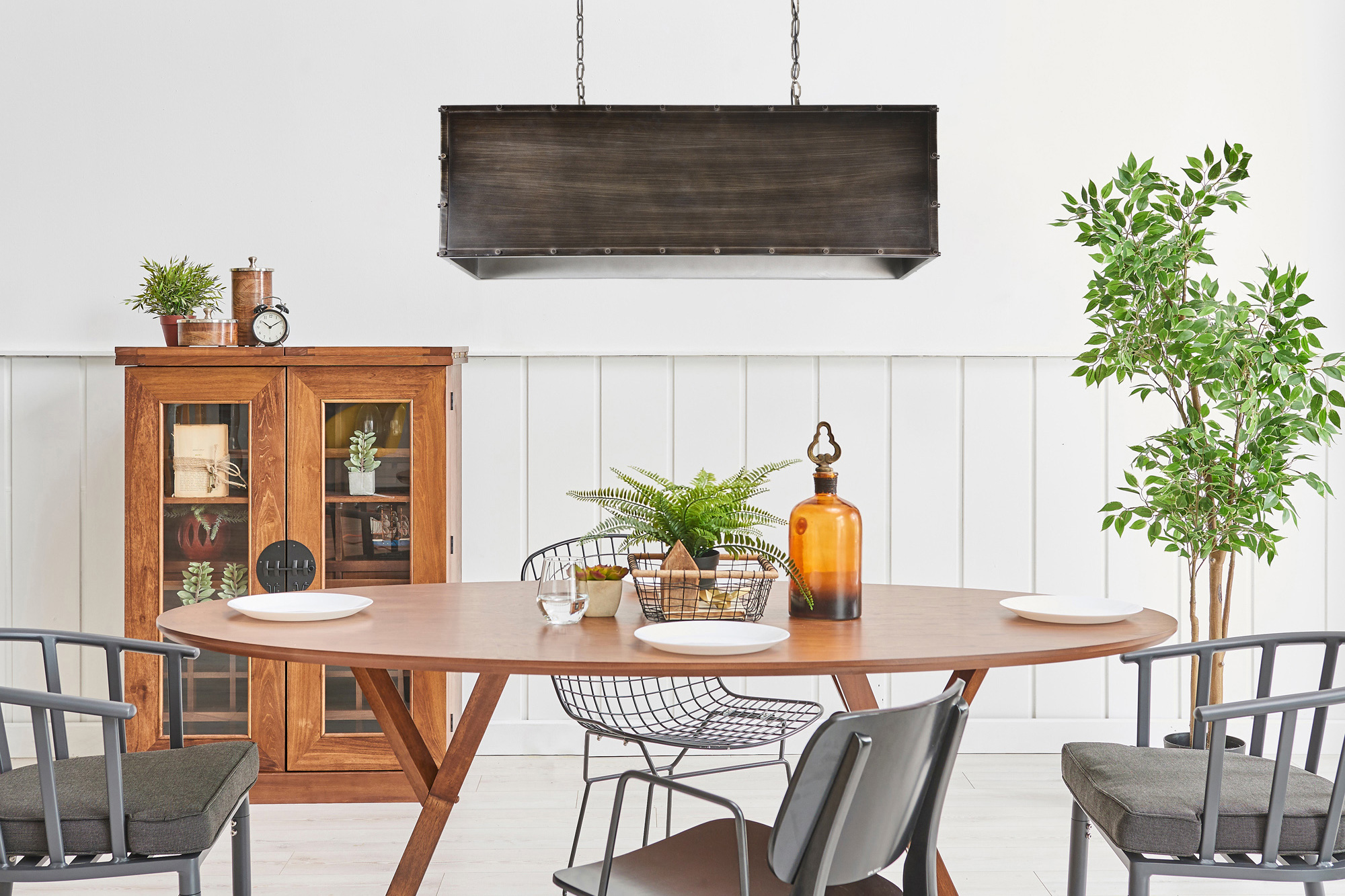 Renwil - Flagstaff Pendant Lighting