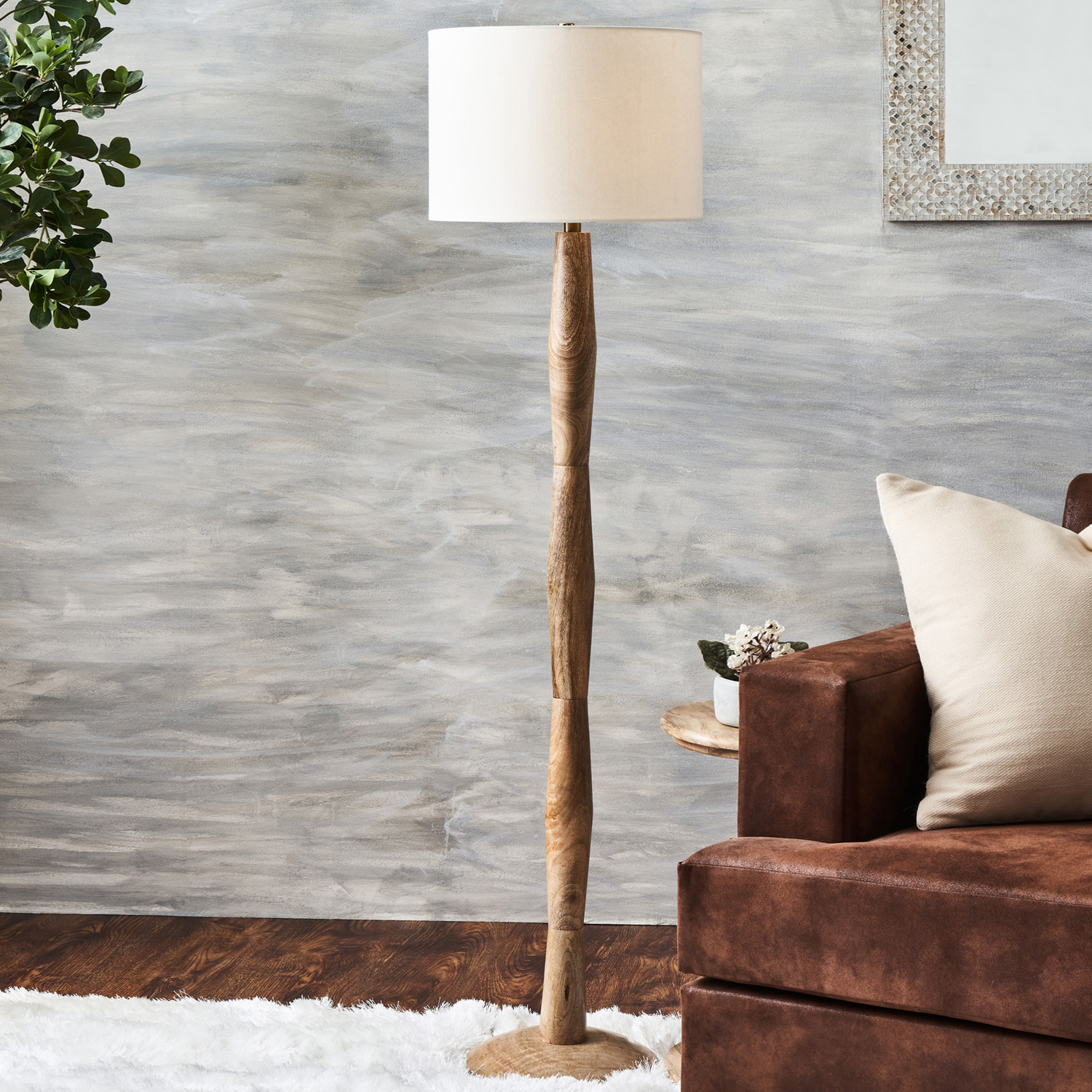 Renwil™ - Connelly Floor Lamp