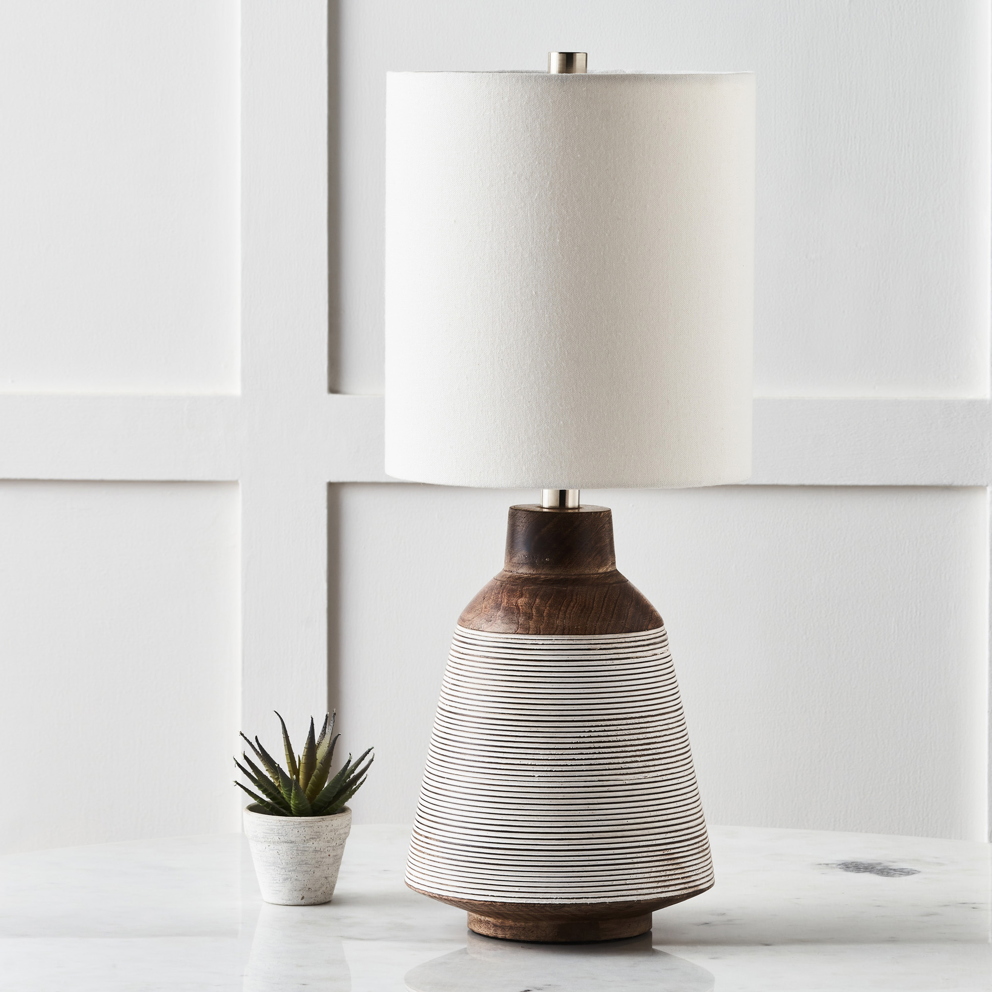 Renwil™ - Botwood Table Lamp