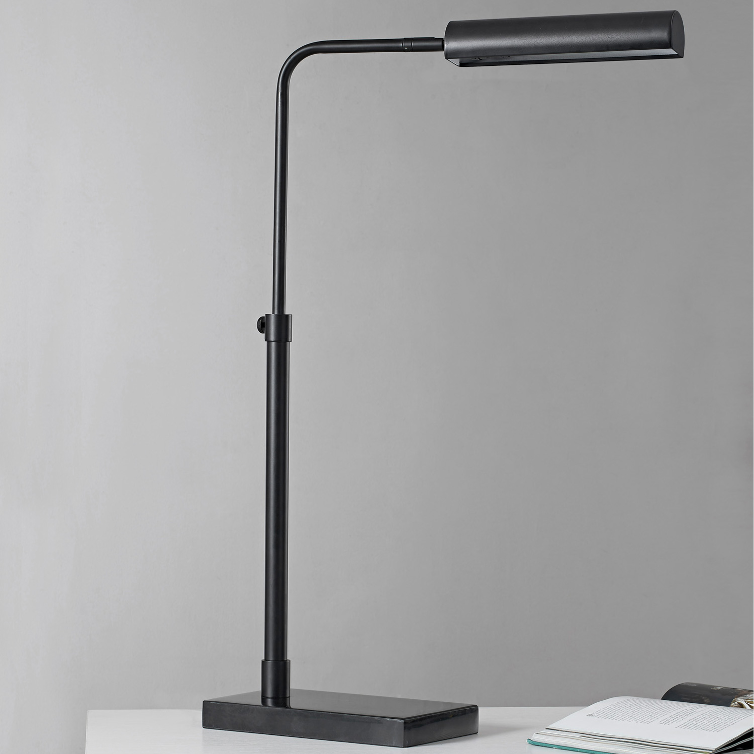 Renwil - Fabolia Table Lamp