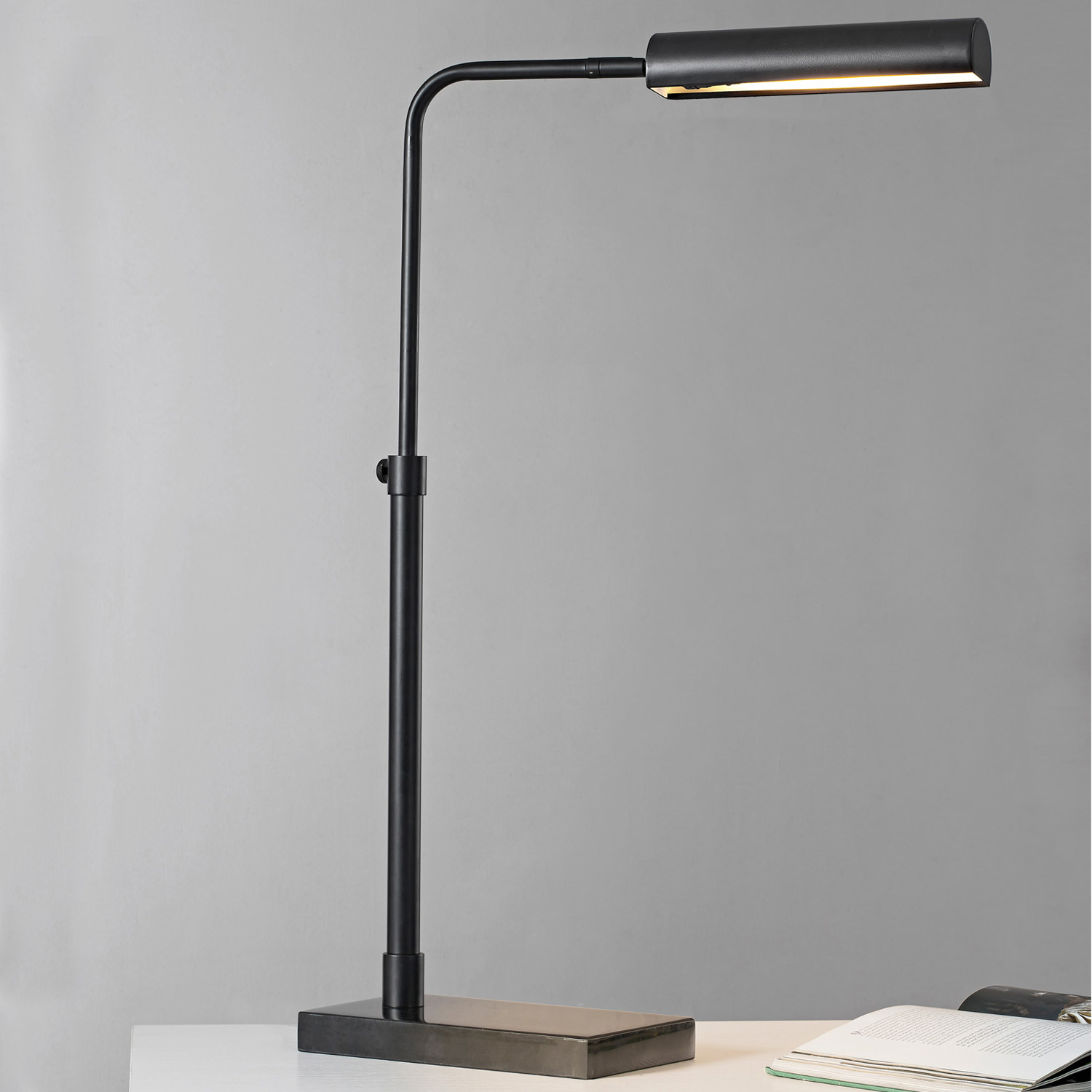 Renwil - Fabolia Table Lamp