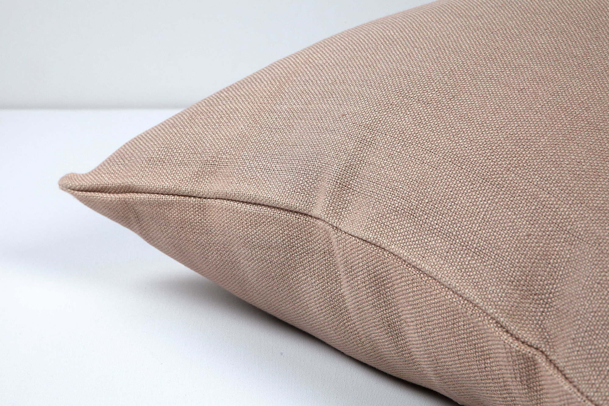 Renwil™ - Madray Pillow