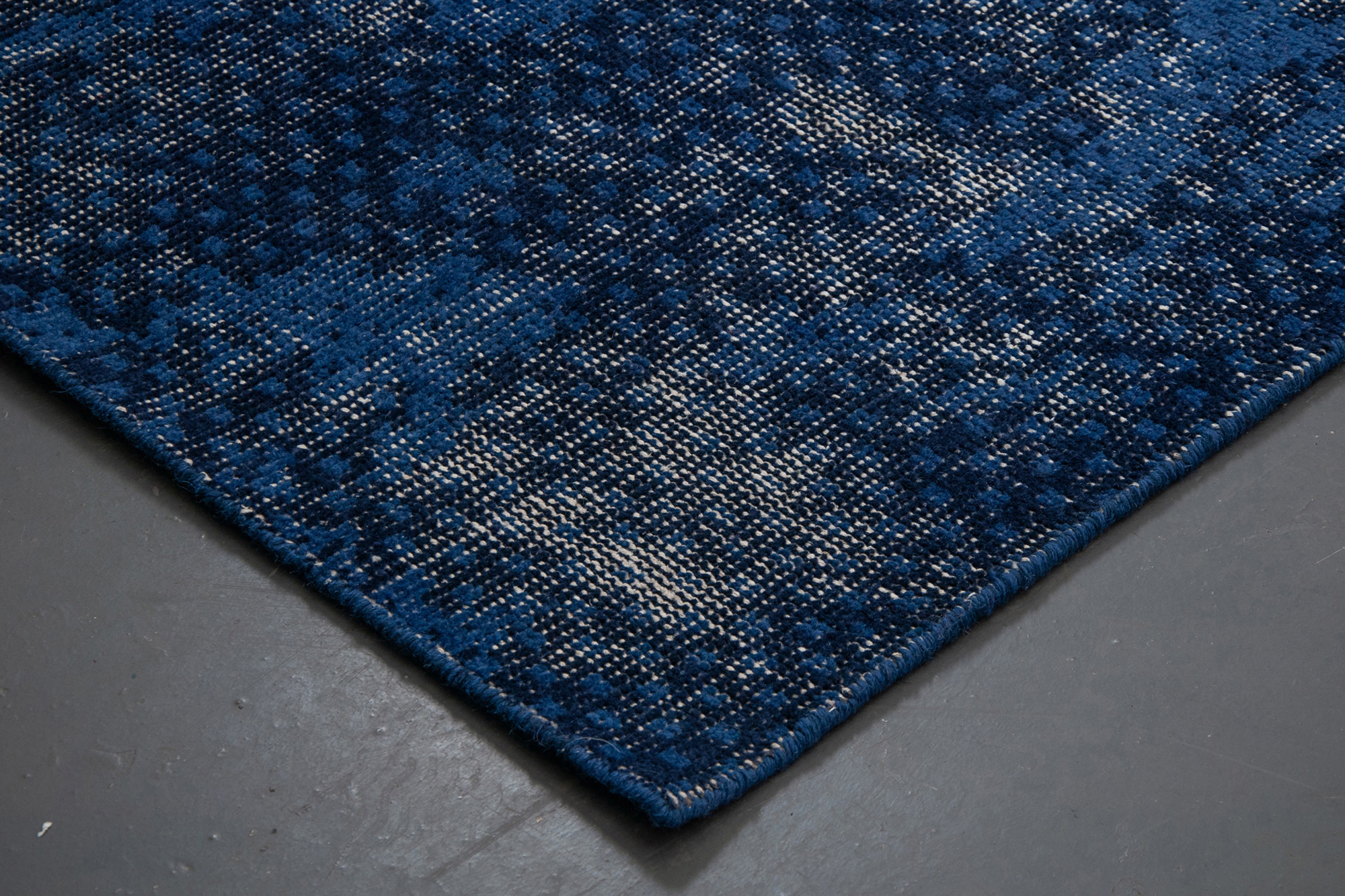 Renwil™ Abigail Rug - Cobalt Blue, 5" x 8"