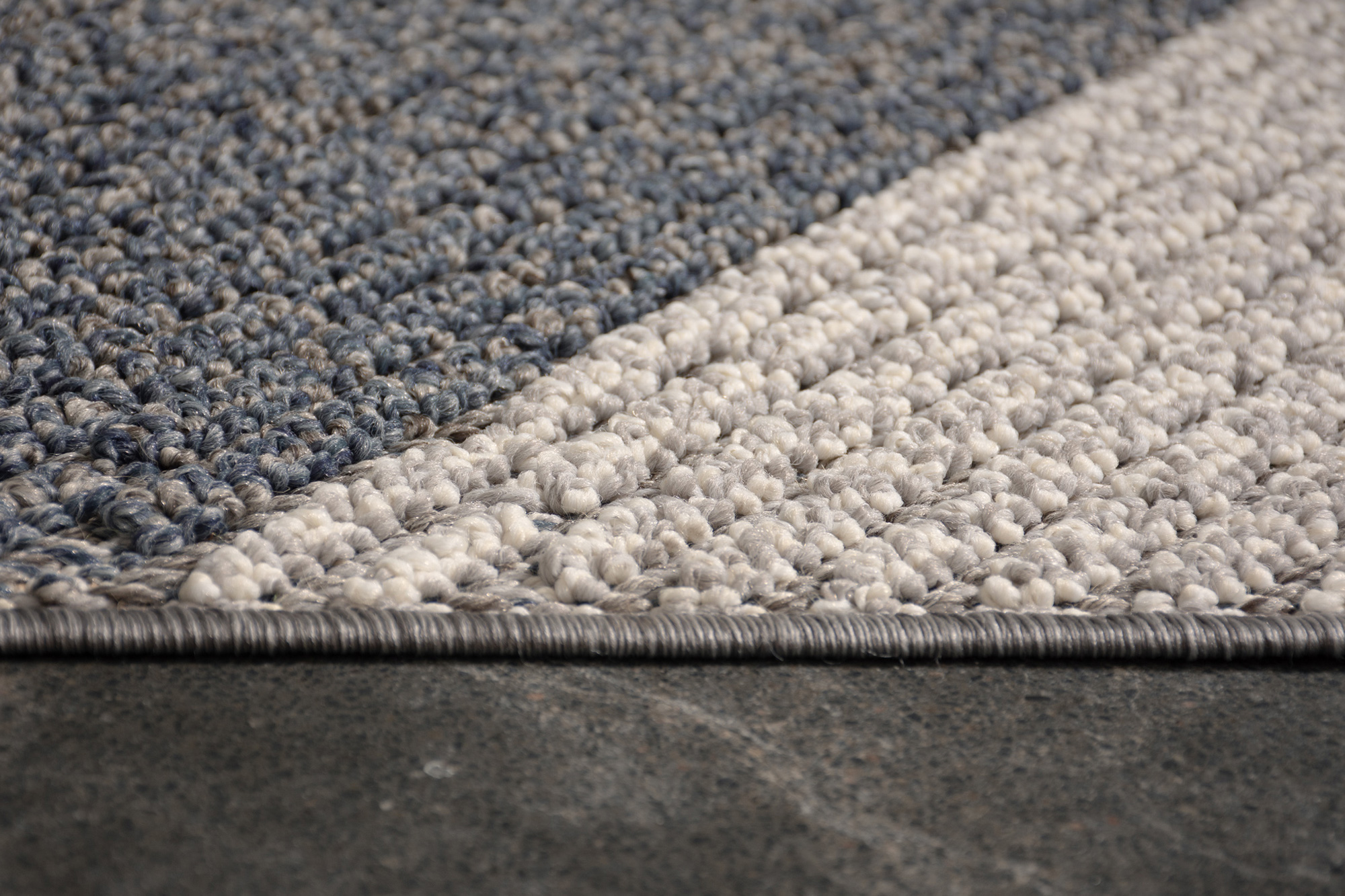 Renwil™ Ambrose 10190 Rug - Ivory/Gray, 5,3" X 7,3"