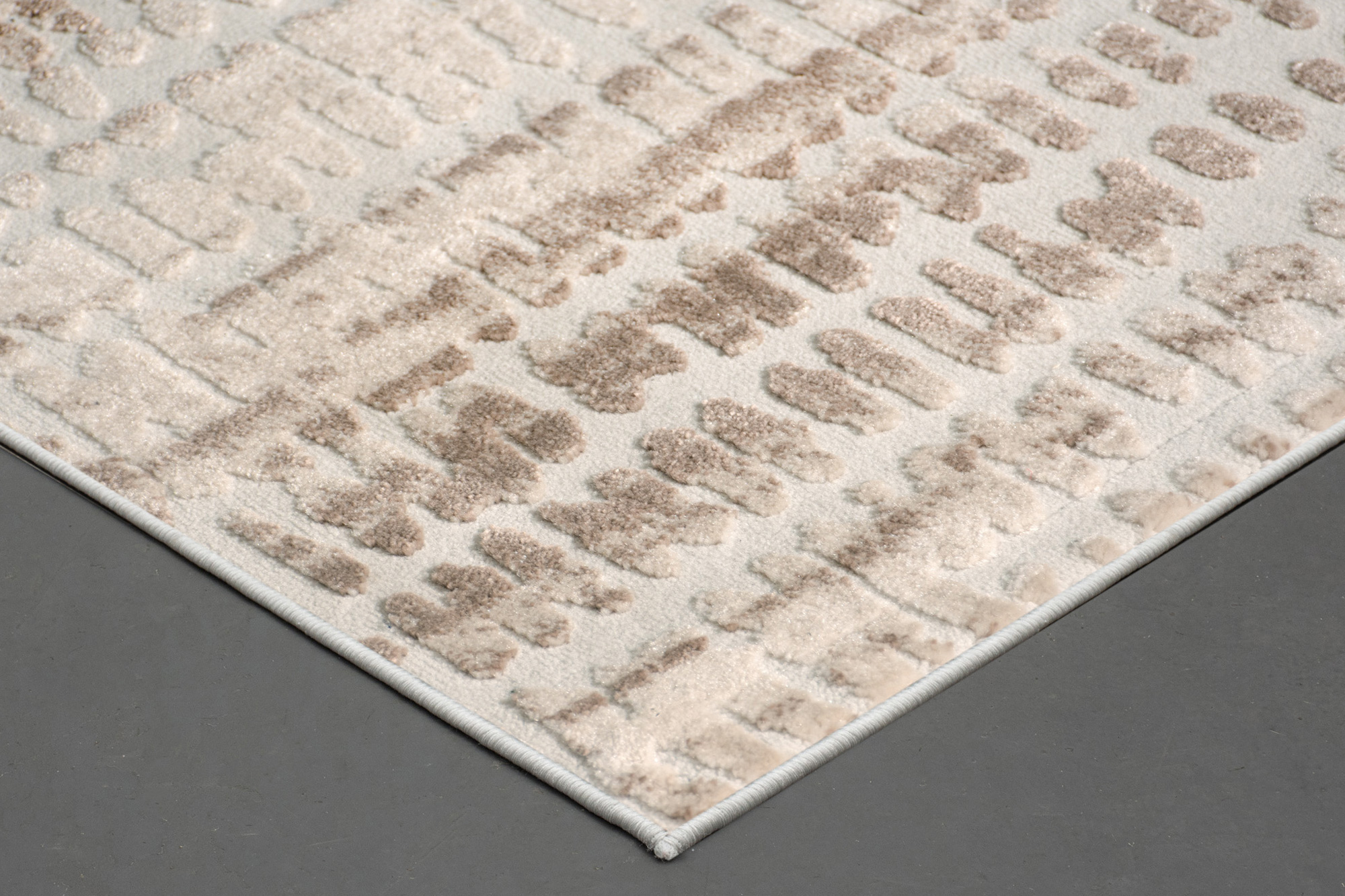 Renwil™ Ariella 20035 Rug - Cream/Brown, 3" X 5"