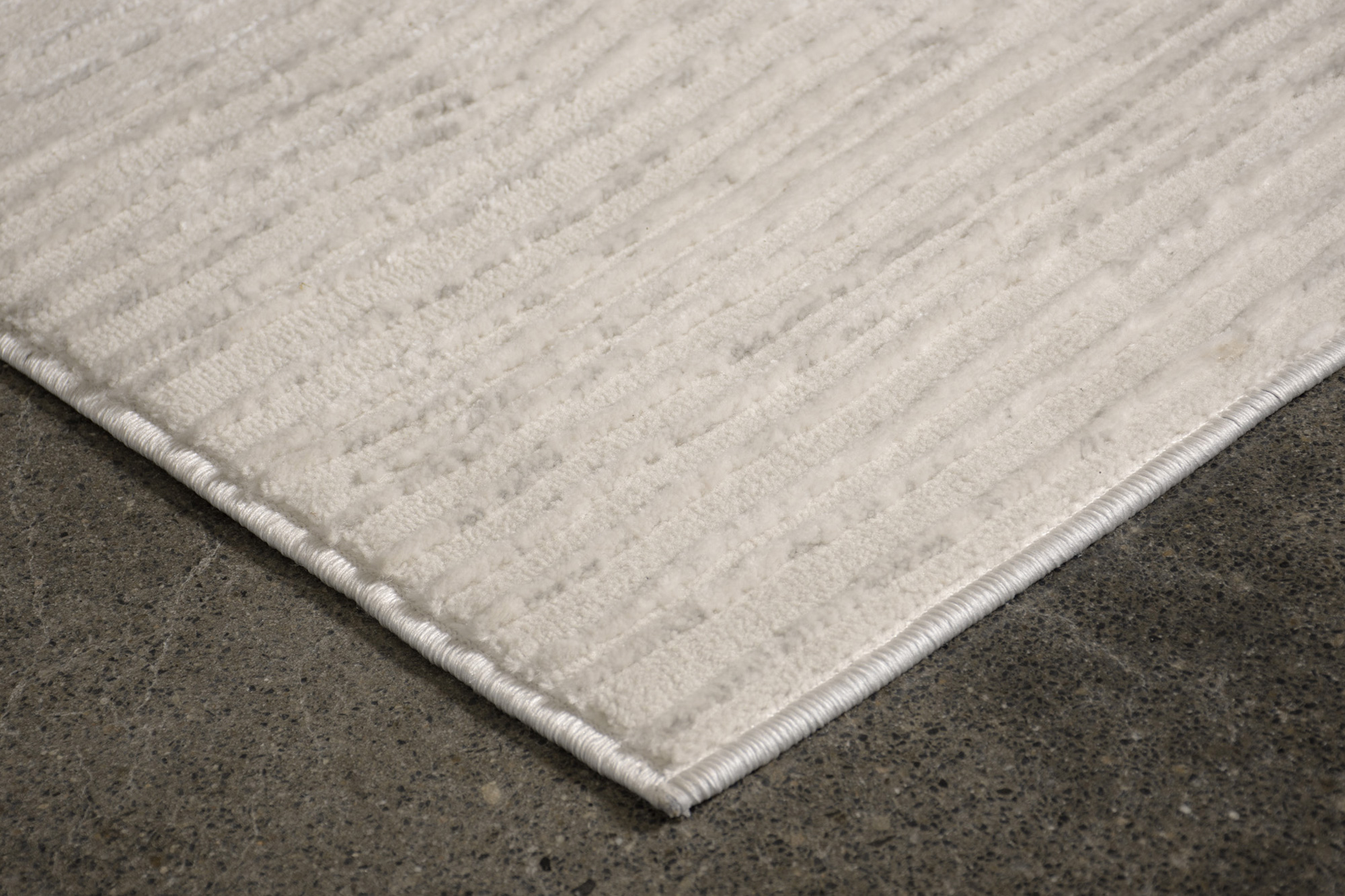 Renwil™ Camila 20082 Rug - Light Cream/Light Gray, 7,1" X 10,2"